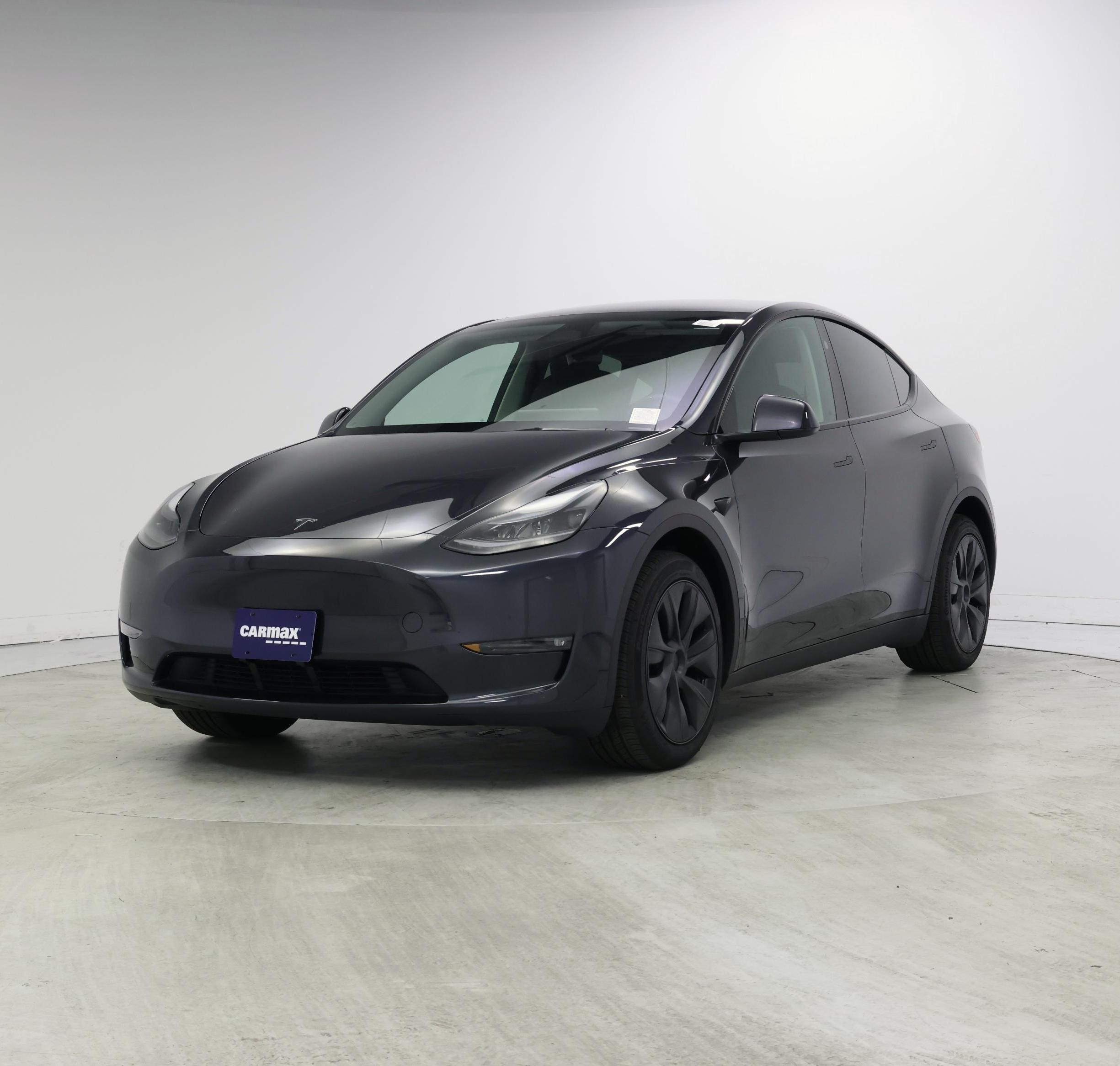 Thumbnail: 2025 Tesla Model Y - 4
