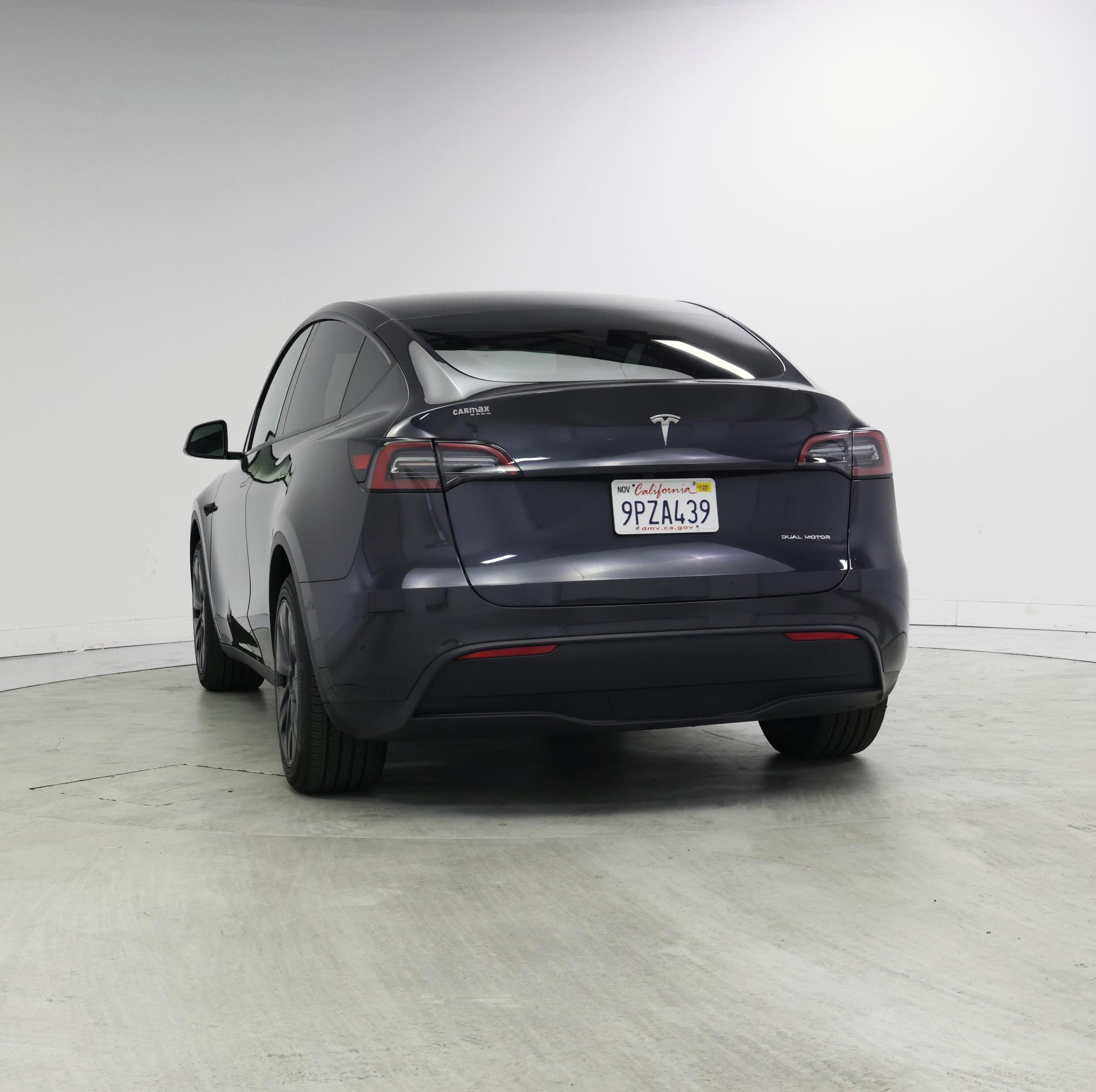 Thumbnail: 2025 Tesla Model Y - 6