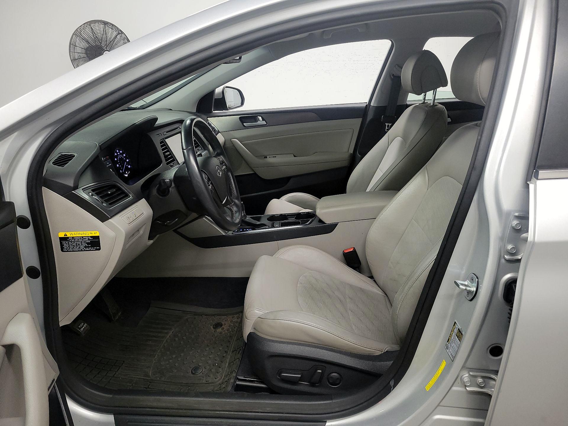 Thumbnail: 2015 Hyundai Sonata - 11