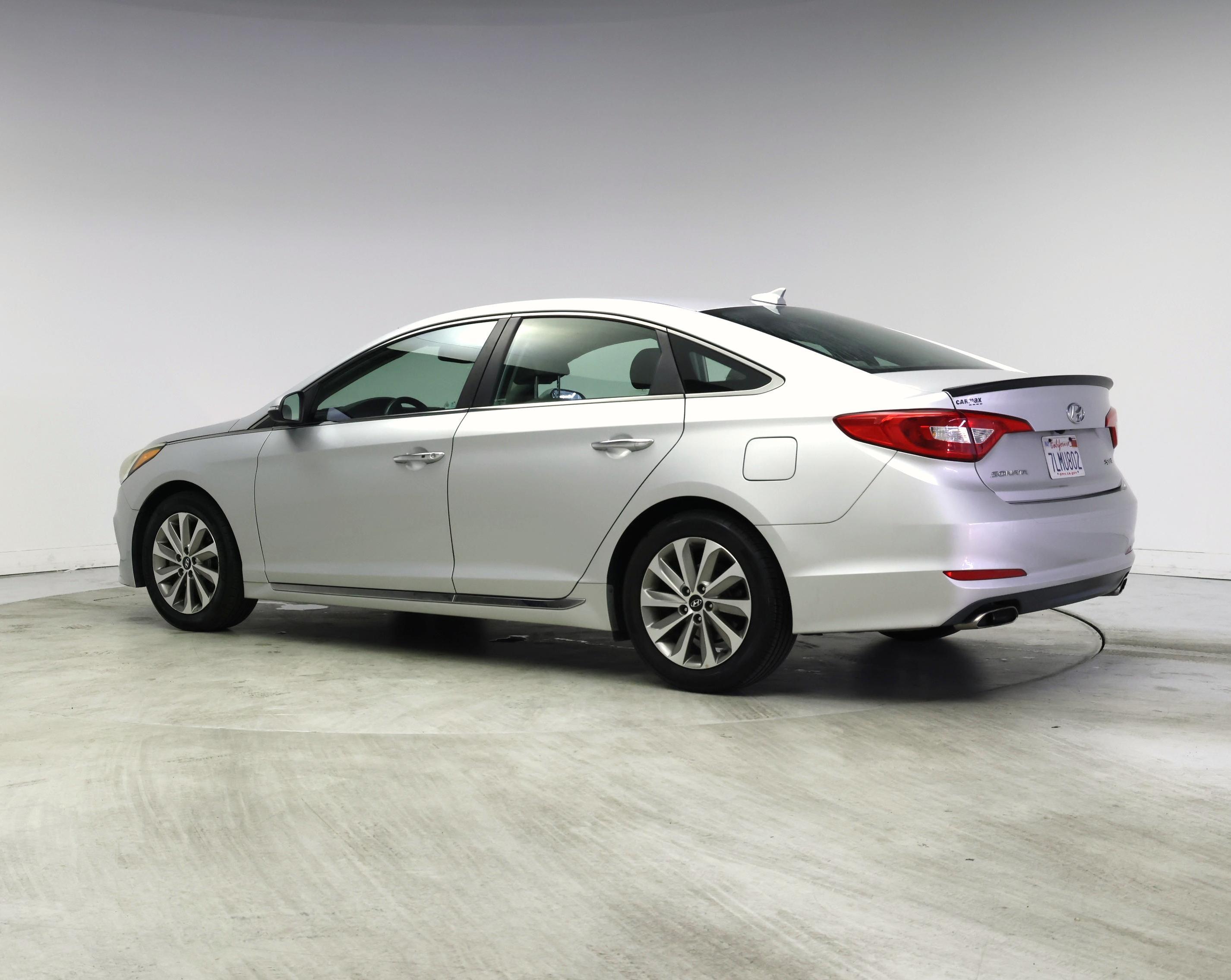 Thumbnail: 2015 Hyundai Sonata - 2