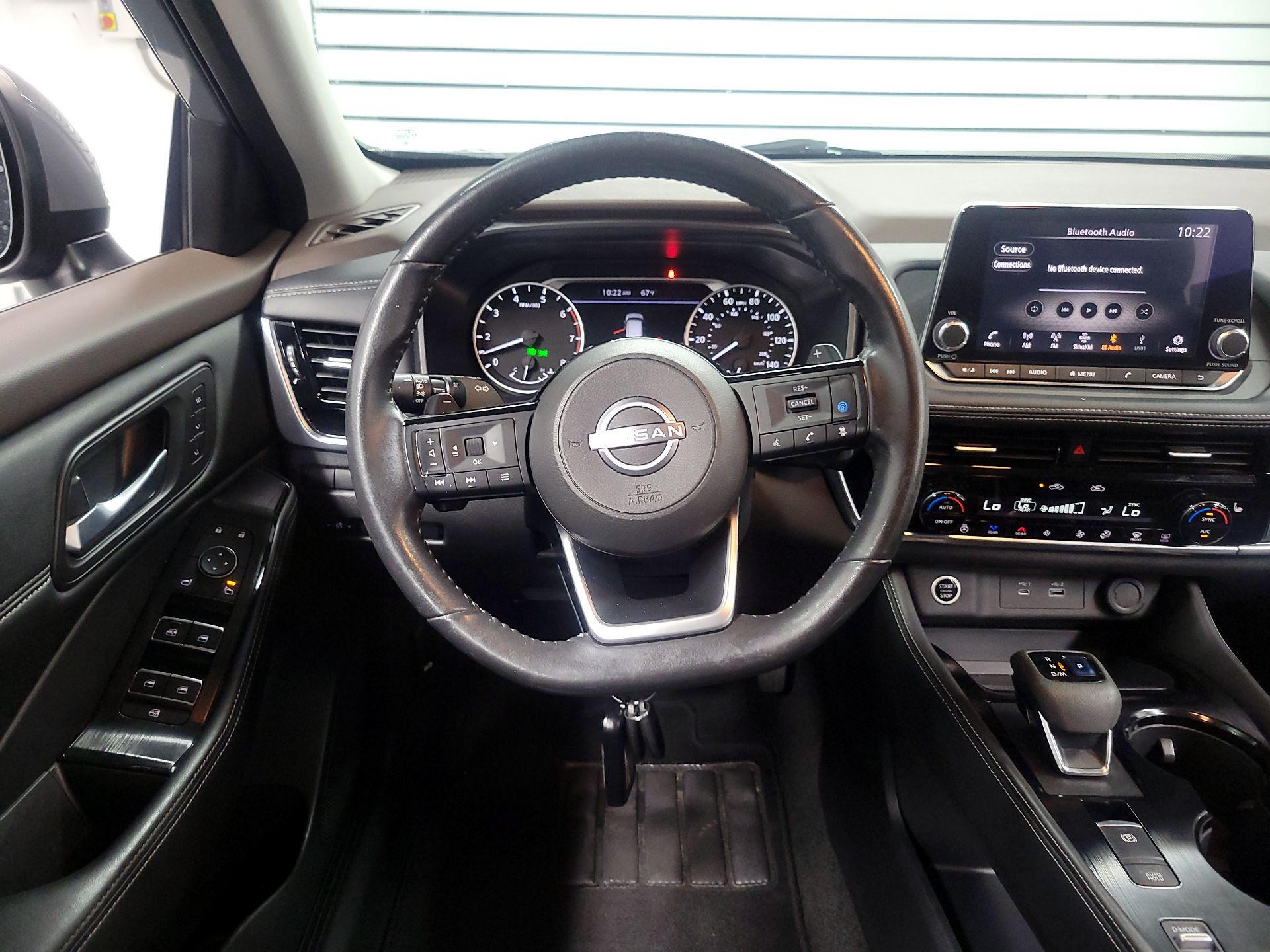 Thumbnail: 2022 Nissan Rogue - 10