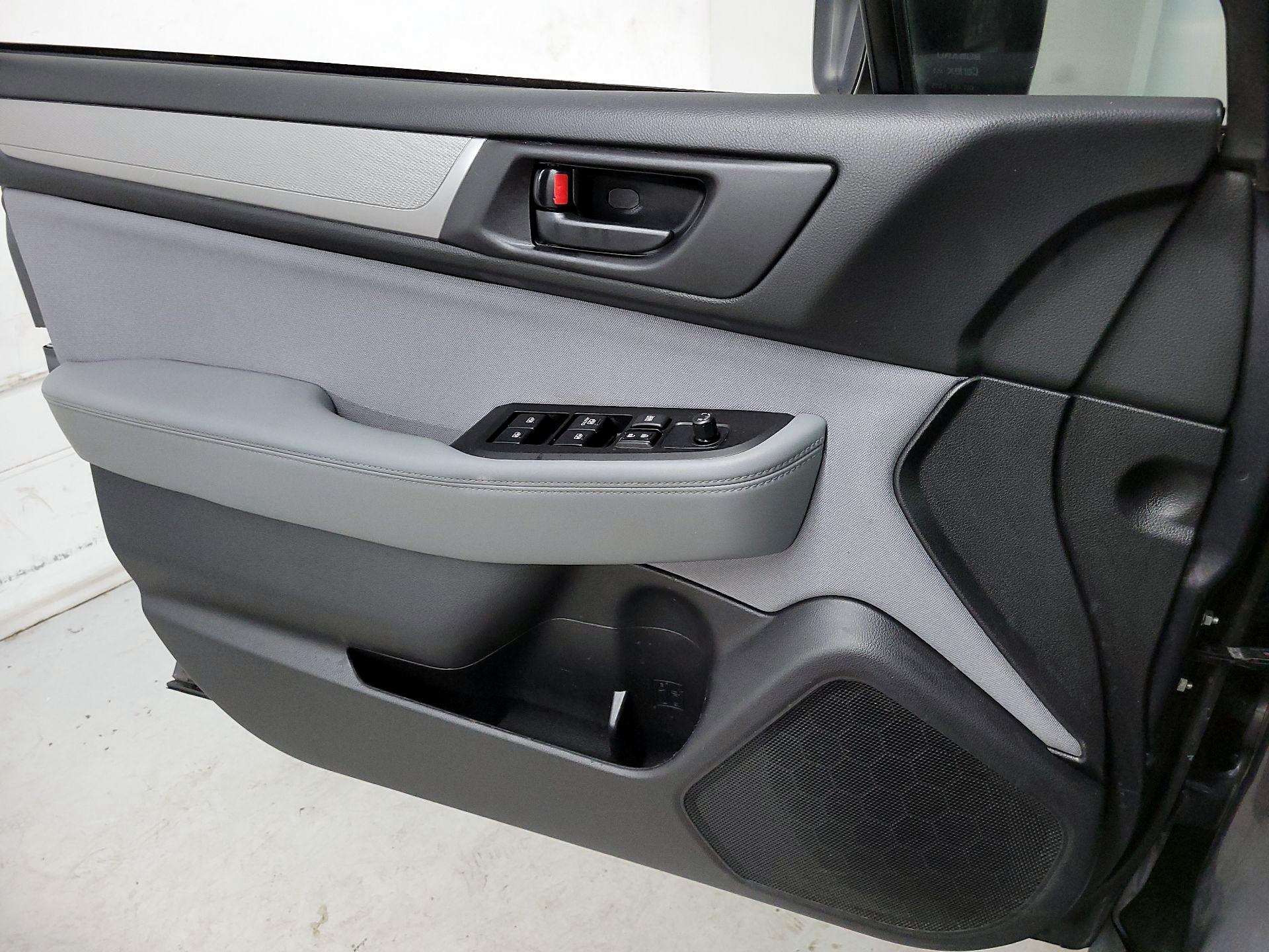 Thumbnail: 2019 Subaru Outback - 12