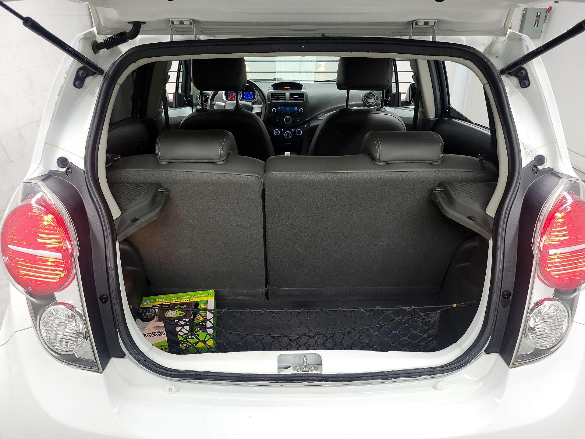 Thumbnail: 2015 Chevrolet Spark - 17