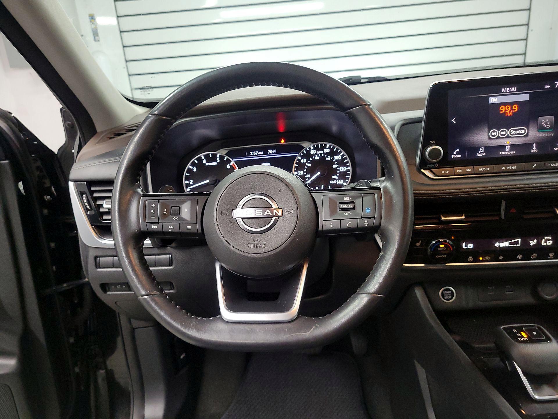 Thumbnail: 2023 Nissan Rogue - 10