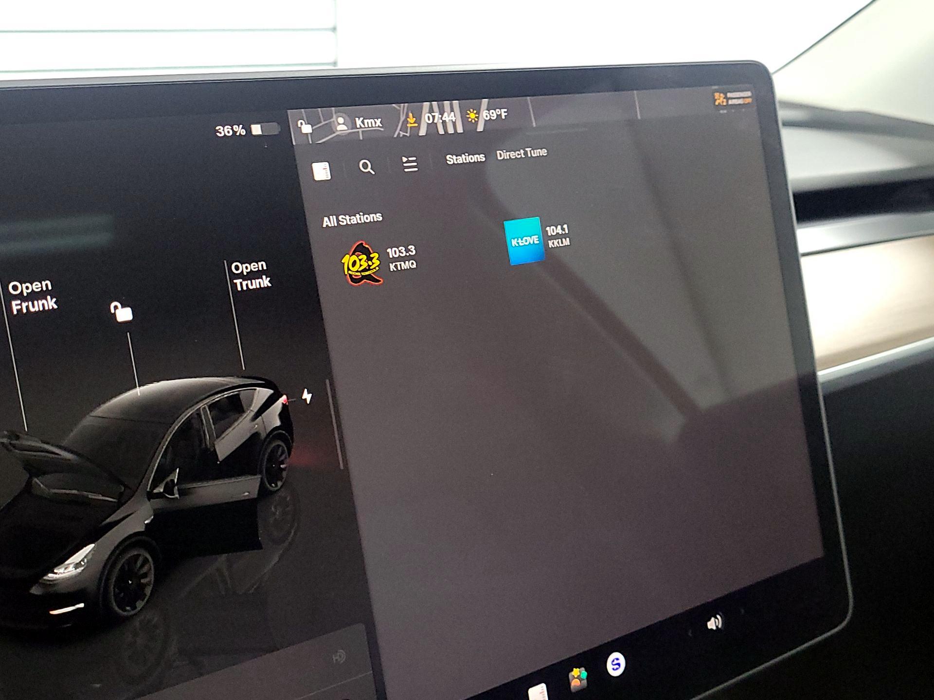 Thumbnail: 2025 Tesla Model Y - 15