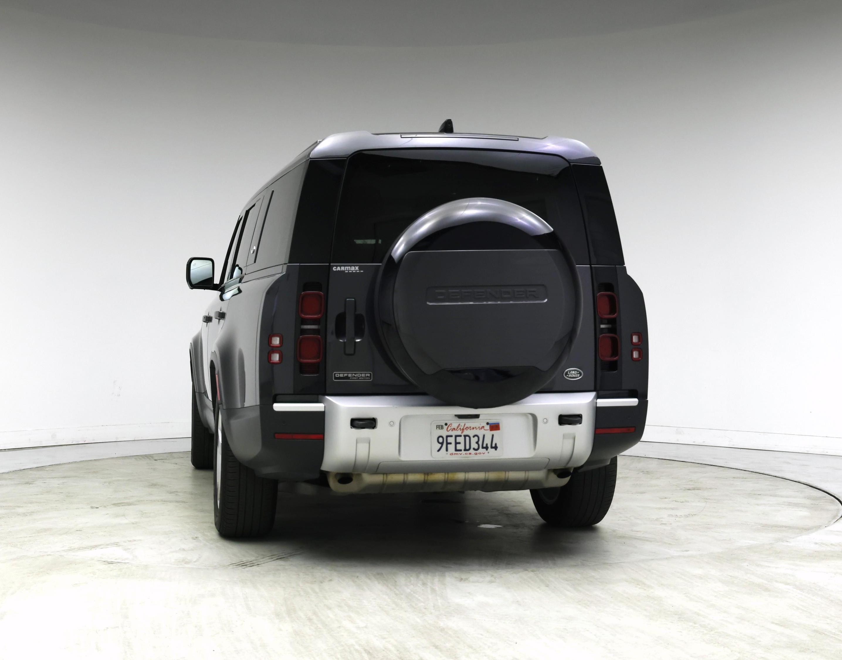 Thumbnail: 2023 Land Rover Defender - 6