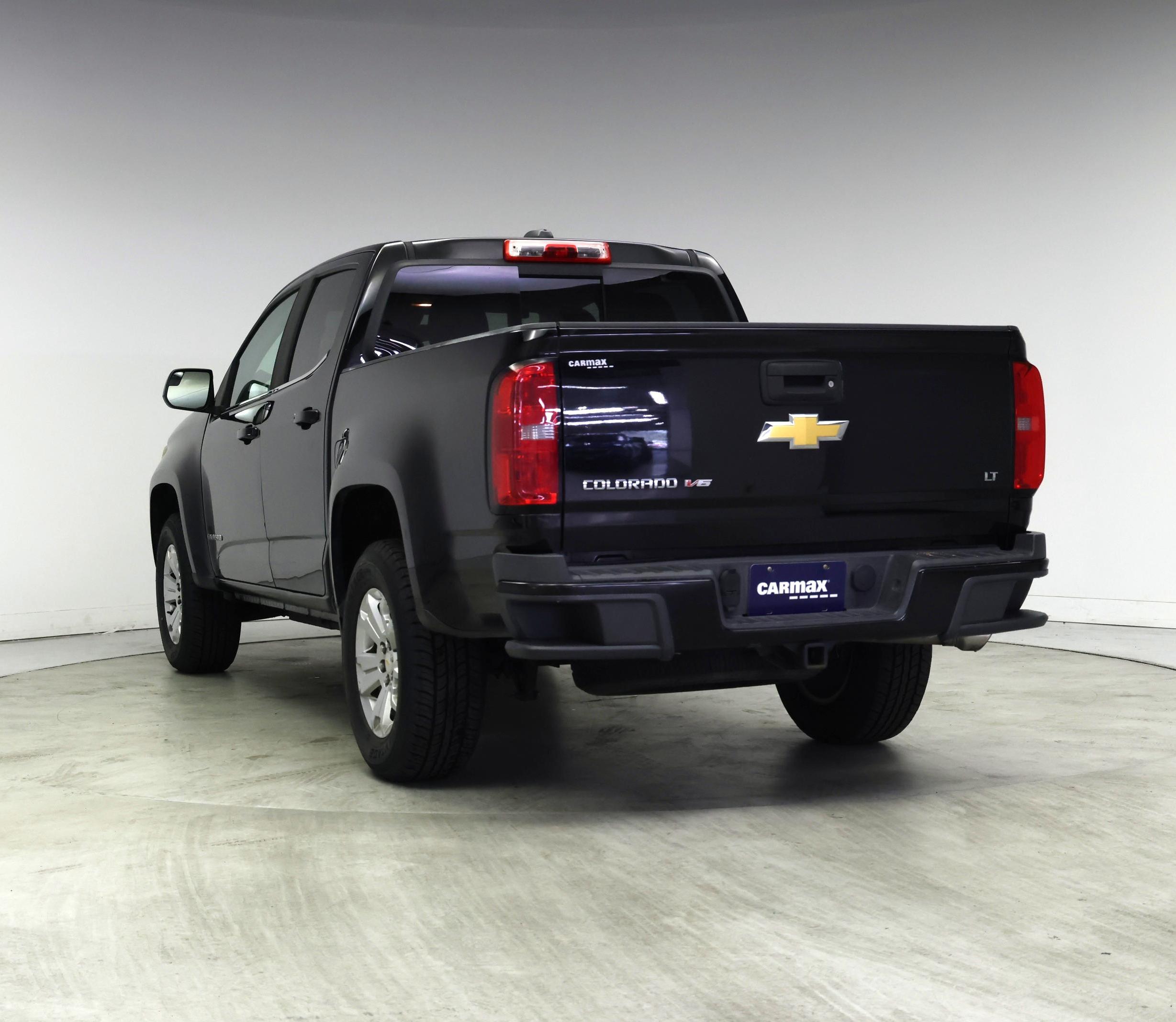 Thumbnail: 2017 Chevrolet Colorado - 2