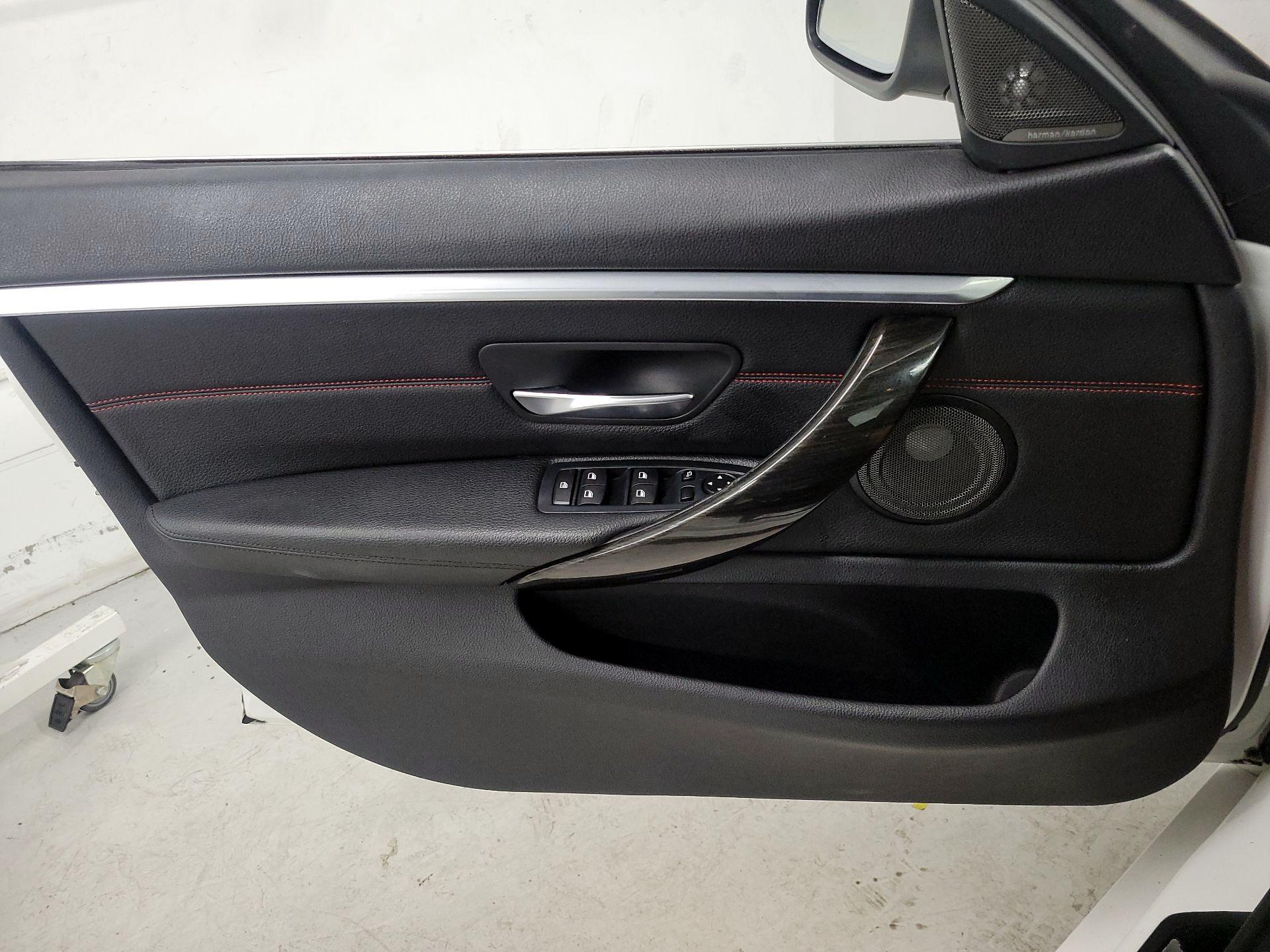 Thumbnail: 2017 BMW 4 Series - 12