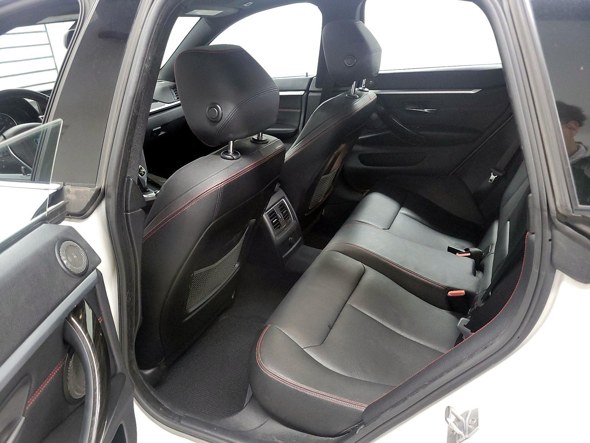 Thumbnail: 2017 BMW 4 Series - 18