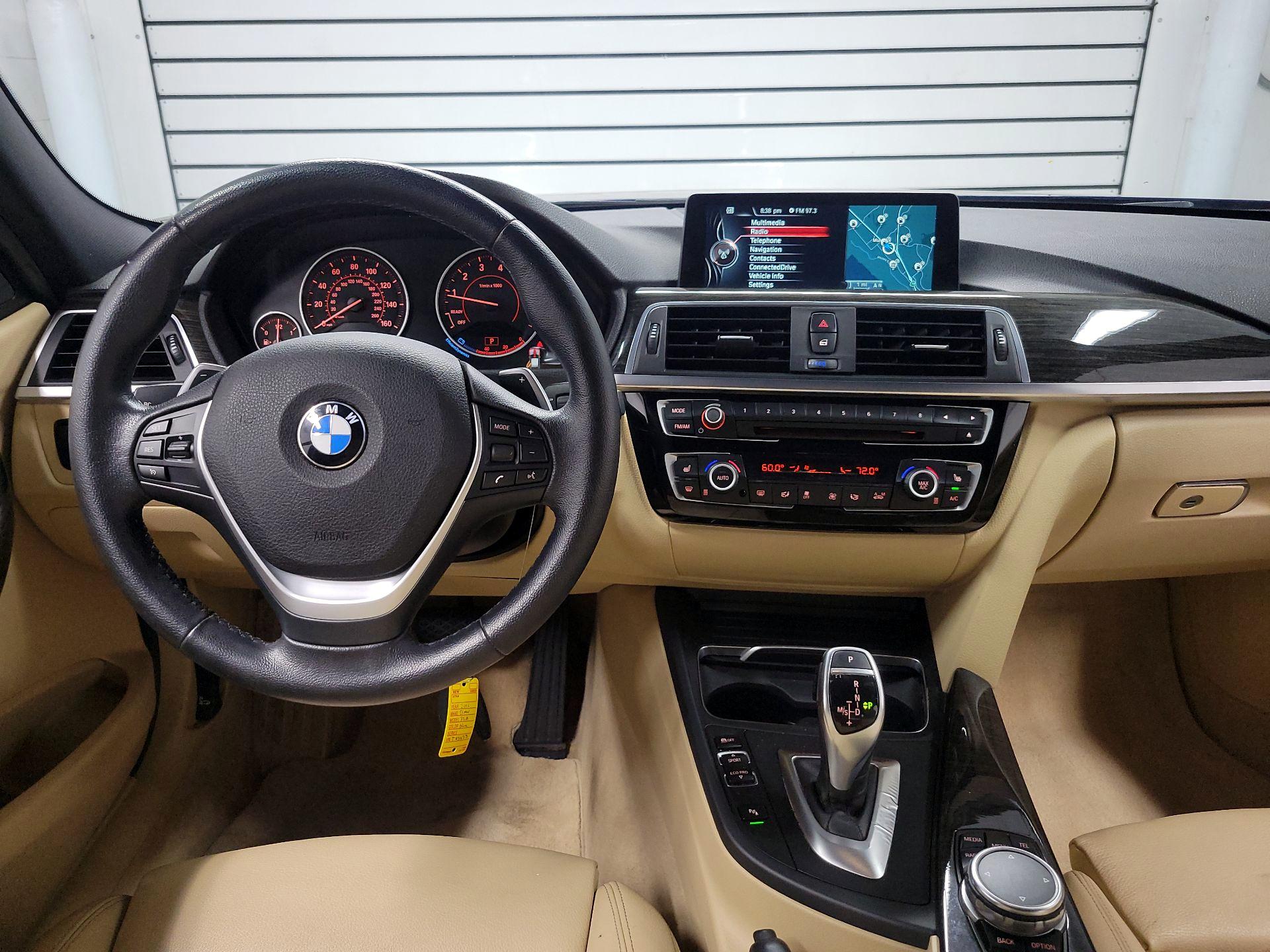 Thumbnail: 2016 BMW 3 Series - 9