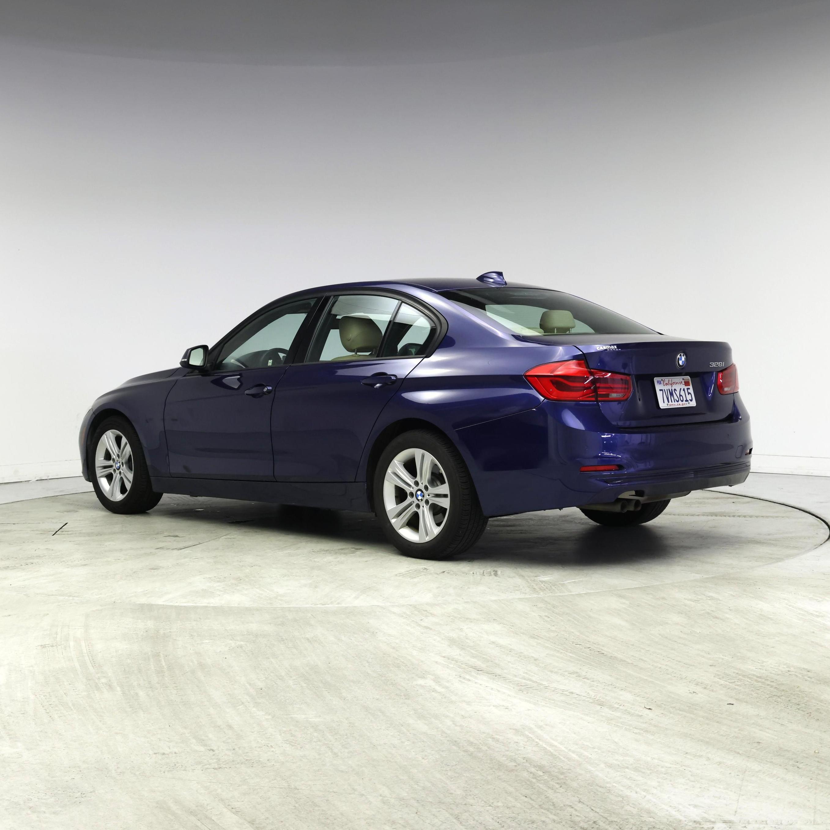 Thumbnail: 2016 BMW 3 Series - 2