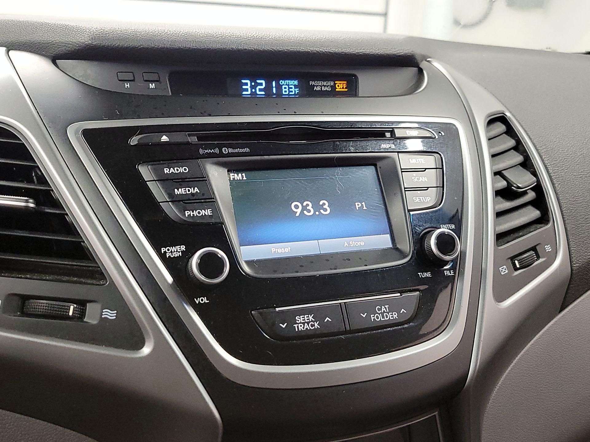 Thumbnail: 2016 Hyundai Elantra - 15