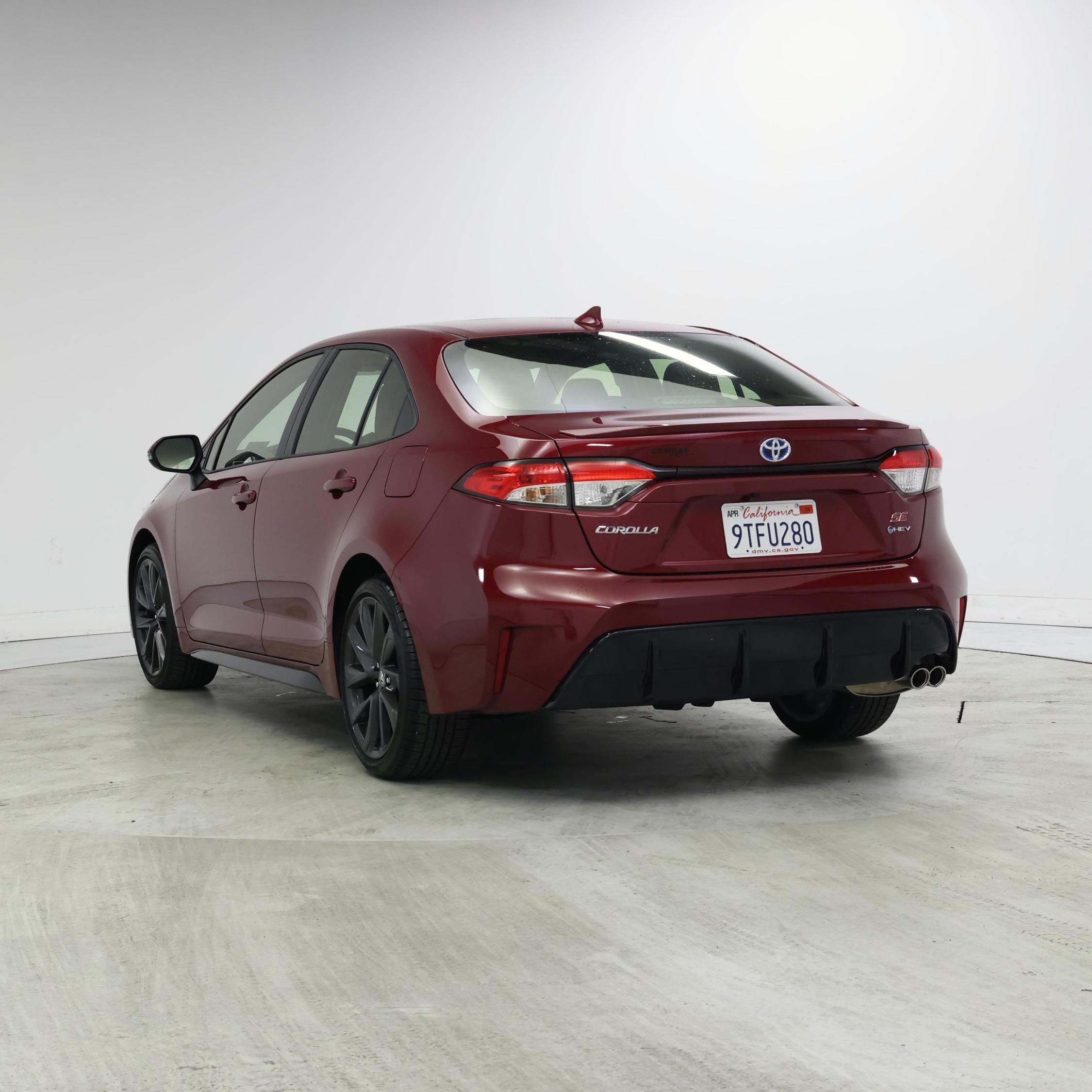Thumbnail: 2025 Toyota Corolla - 2