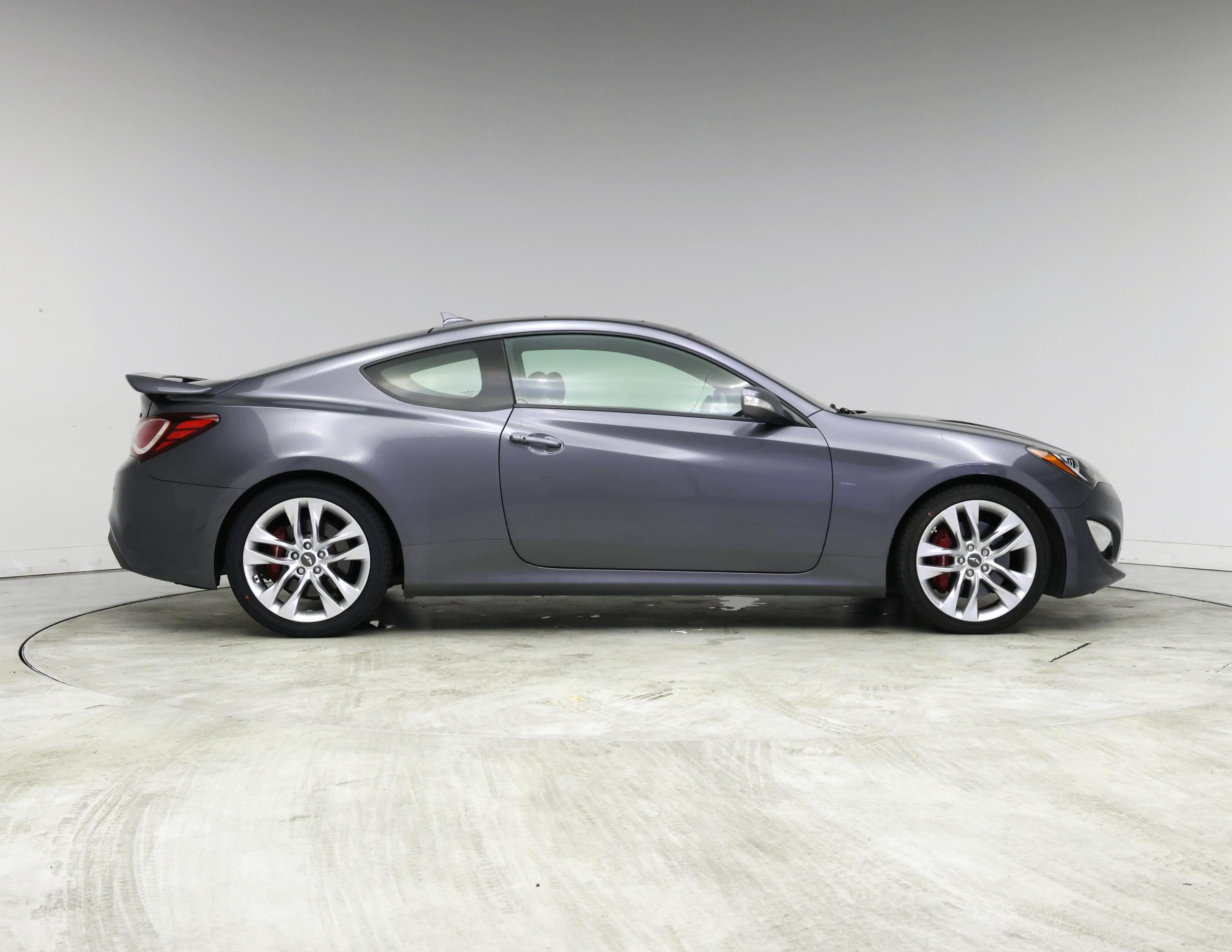 Thumbnail: 2015 Hyundai Genesis - 7