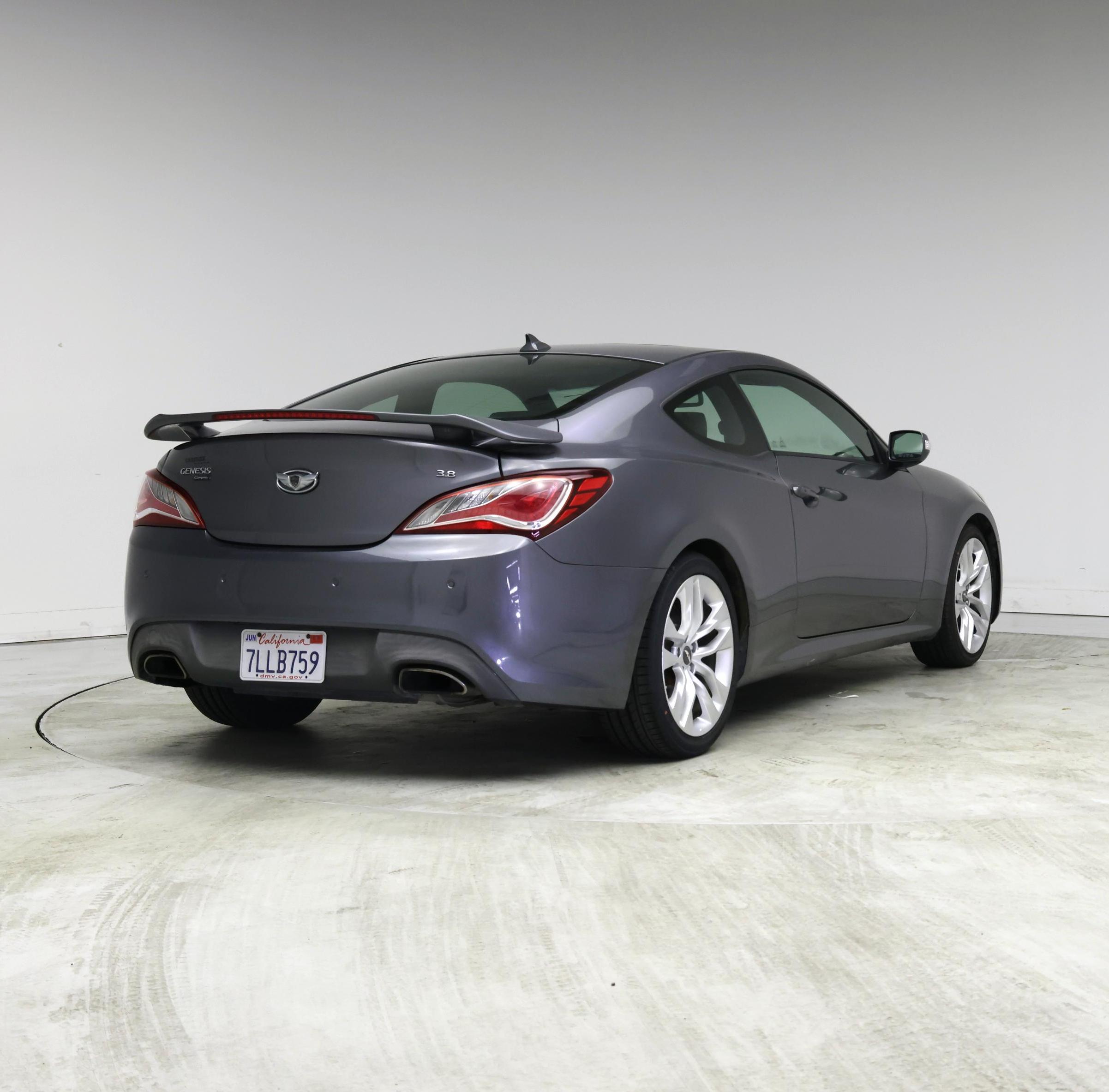 Thumbnail: 2015 Hyundai Genesis - 8