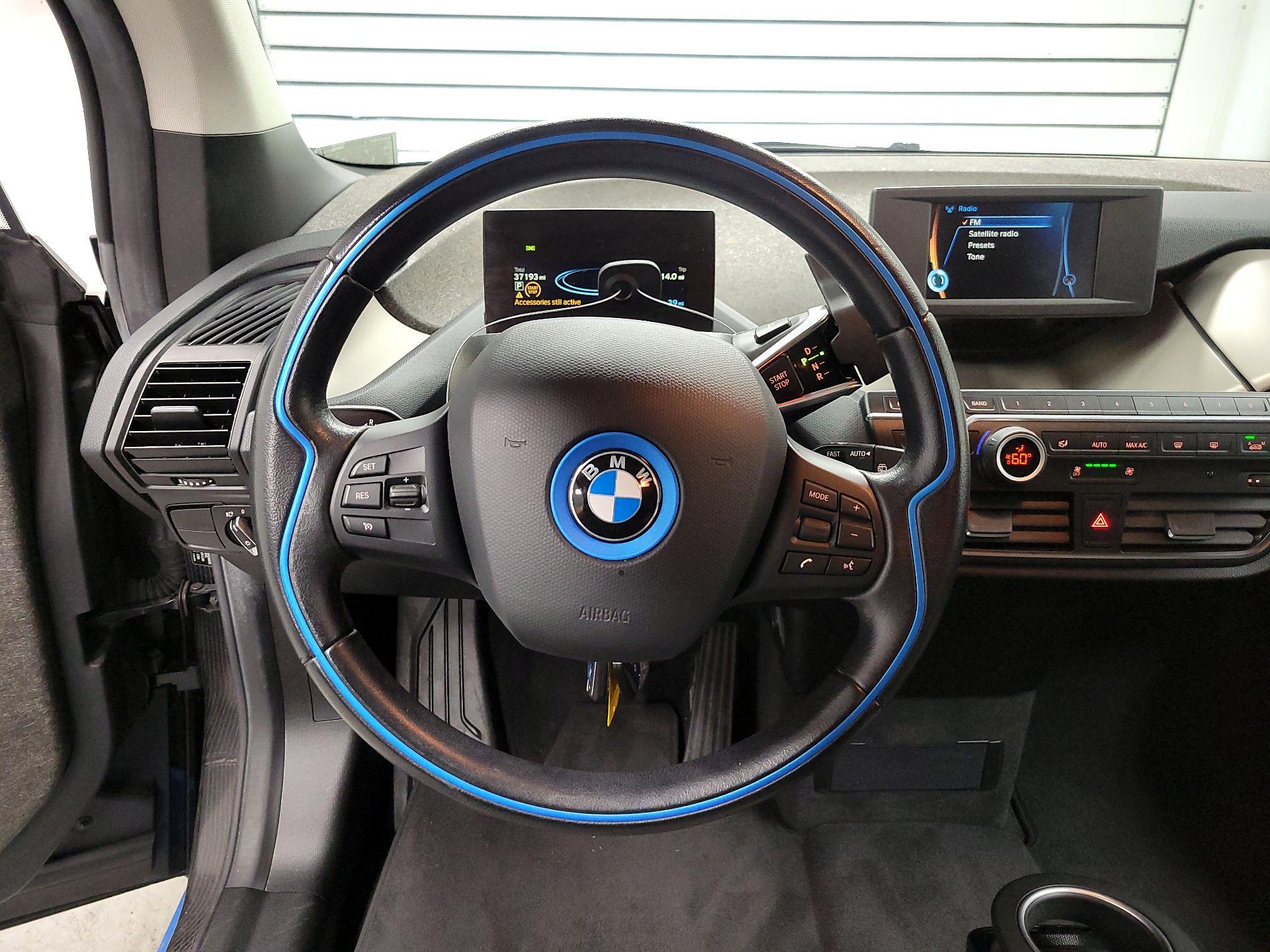 Thumbnail: 2018 BMW i3 - 10