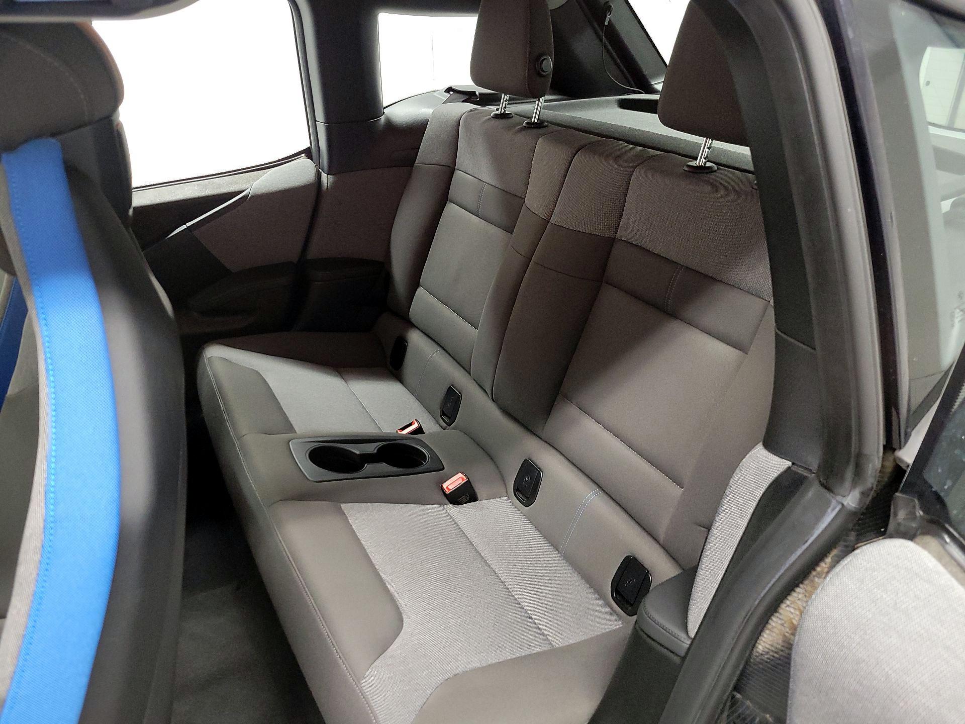 Thumbnail: 2018 BMW i3 - 16