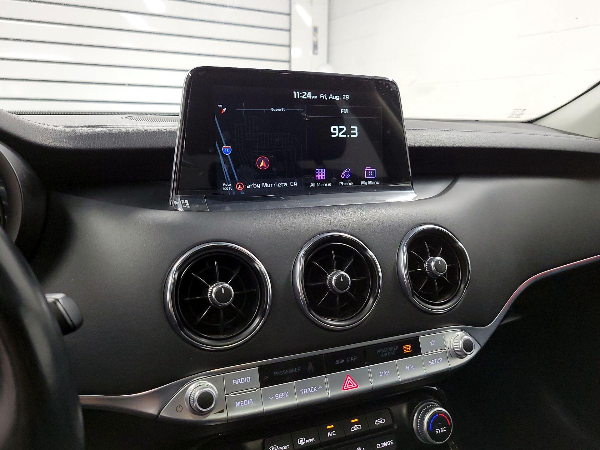 Thumbnail: 2019 Kia Stinger - 15