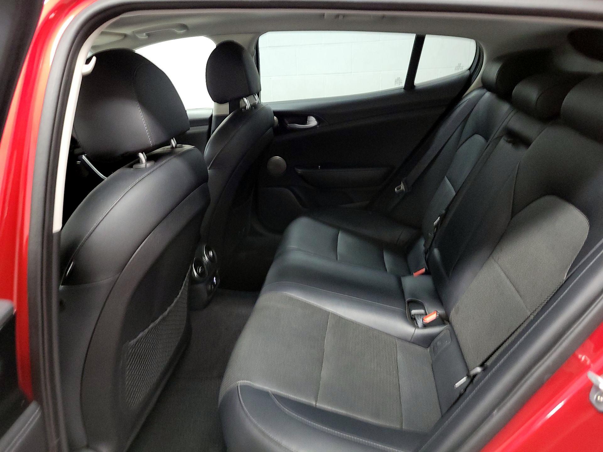 Thumbnail: 2019 Kia Stinger - 18