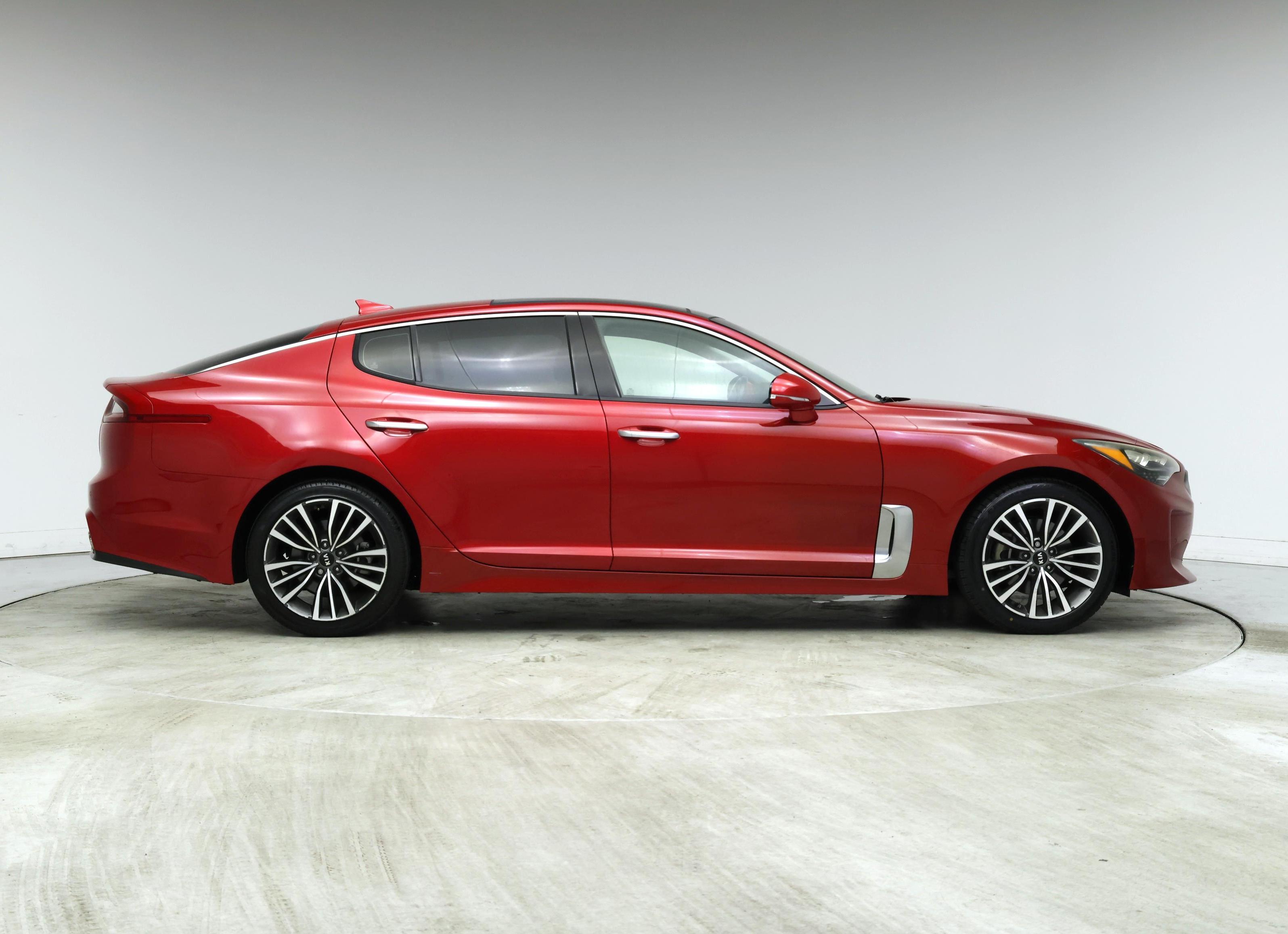 Thumbnail: 2019 Kia Stinger - 7