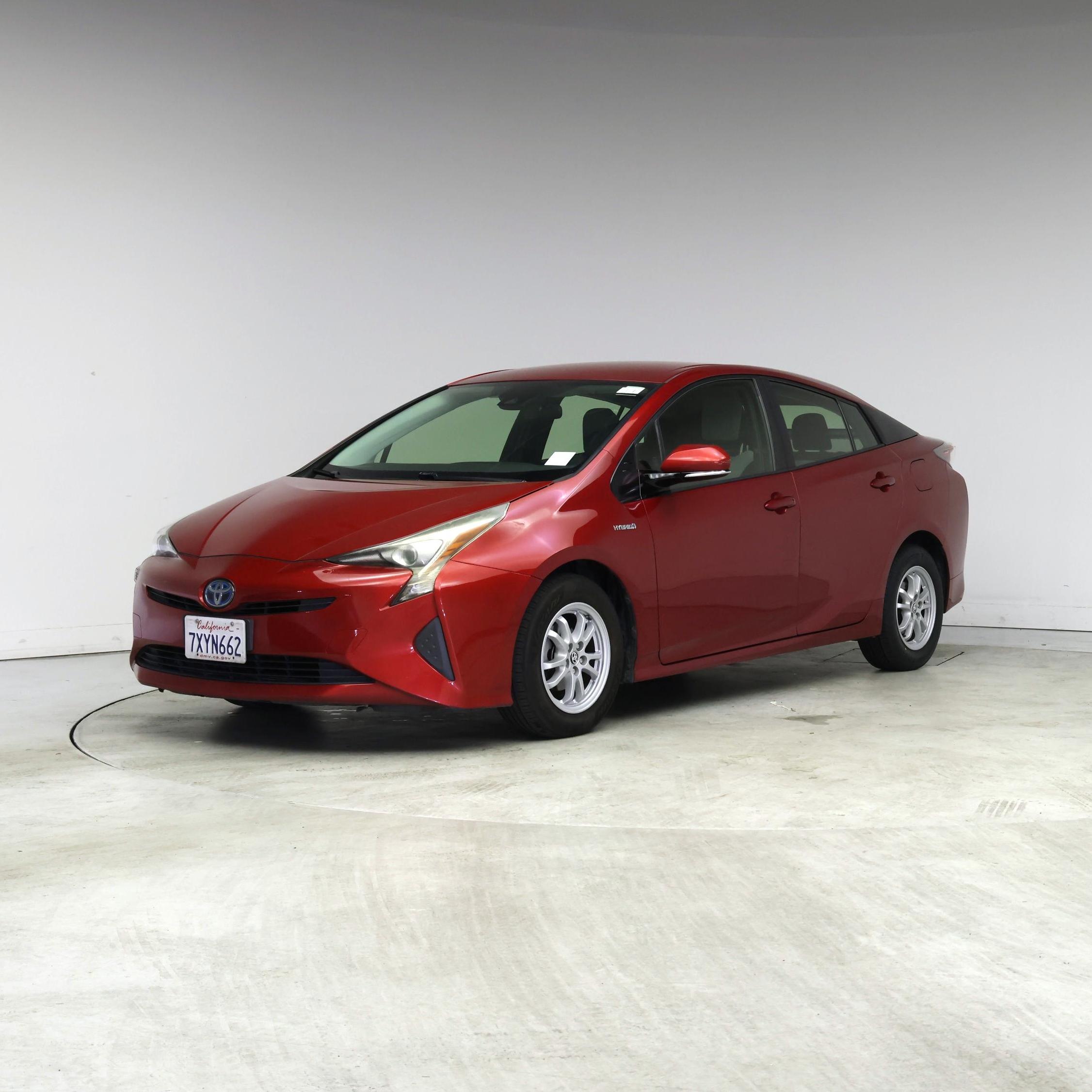 Thumbnail: 2017 Toyota Prius - 4