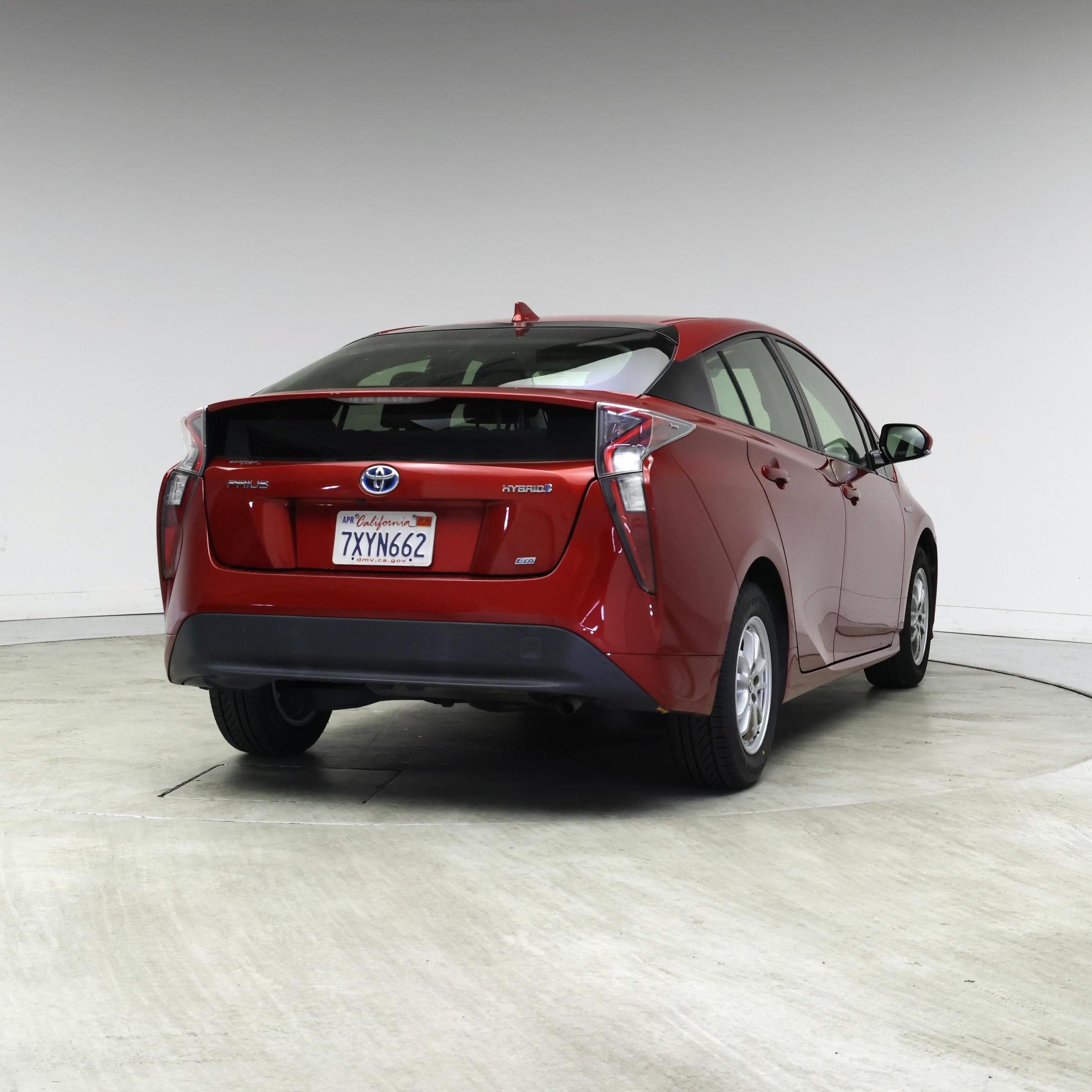 Thumbnail: 2017 Toyota Prius - 8