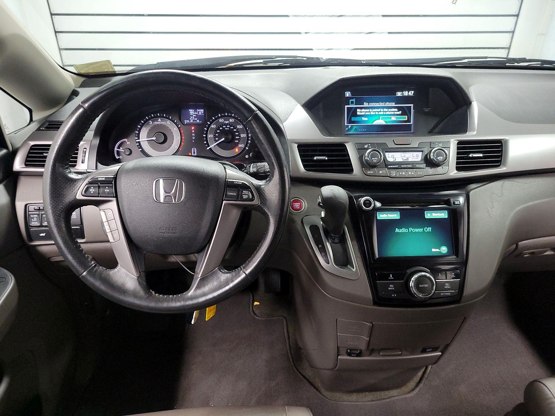 Thumbnail: 2015 Honda Odyssey - 9