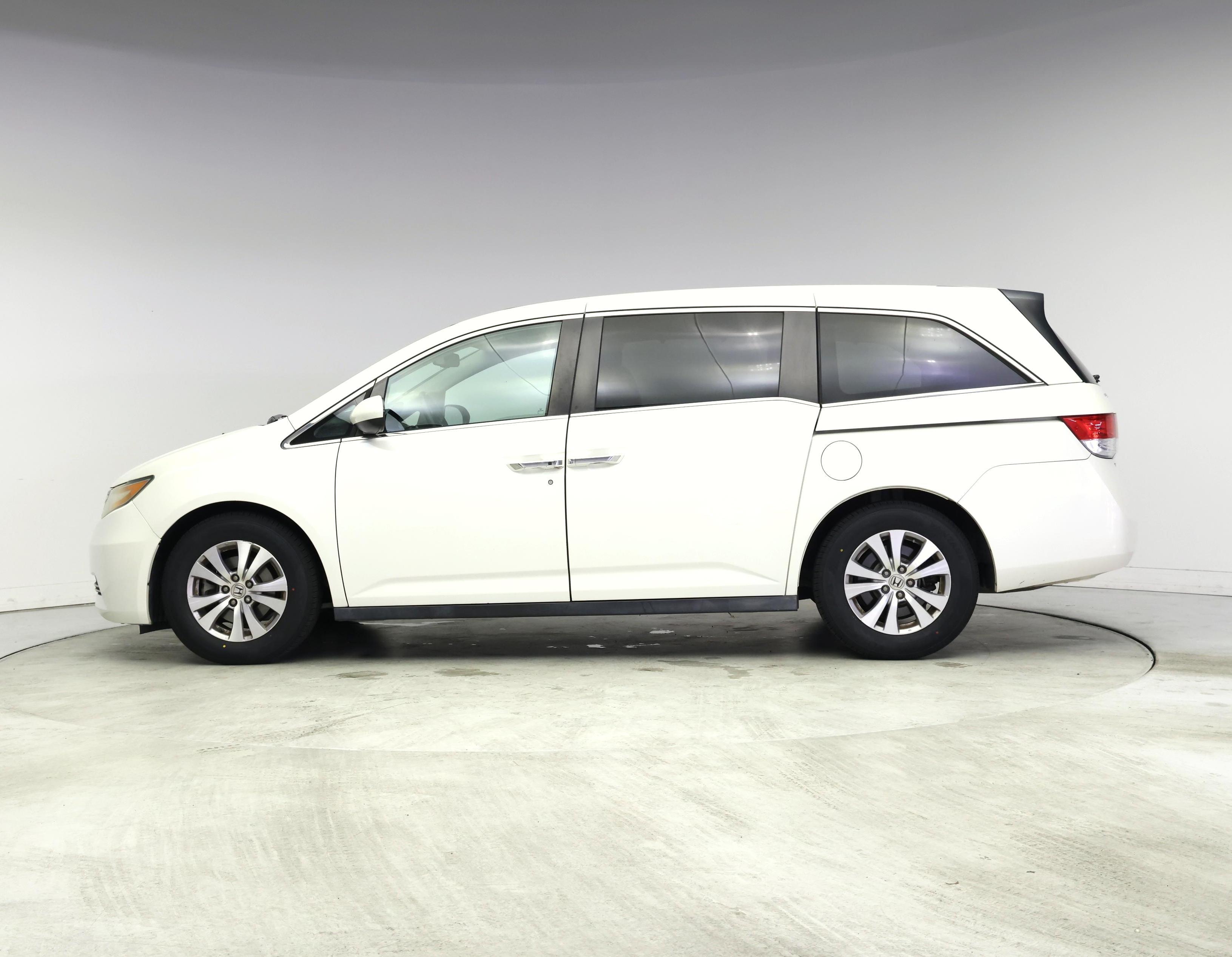 Thumbnail: 2015 Honda Odyssey - 3
