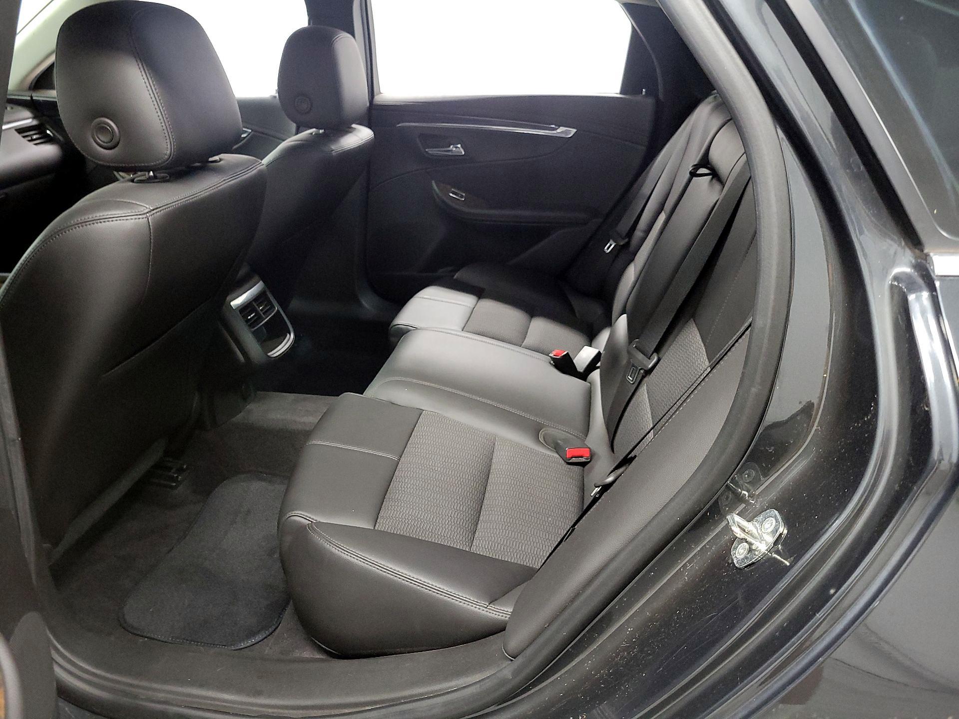Thumbnail: 2015 Chevrolet Impala - 17