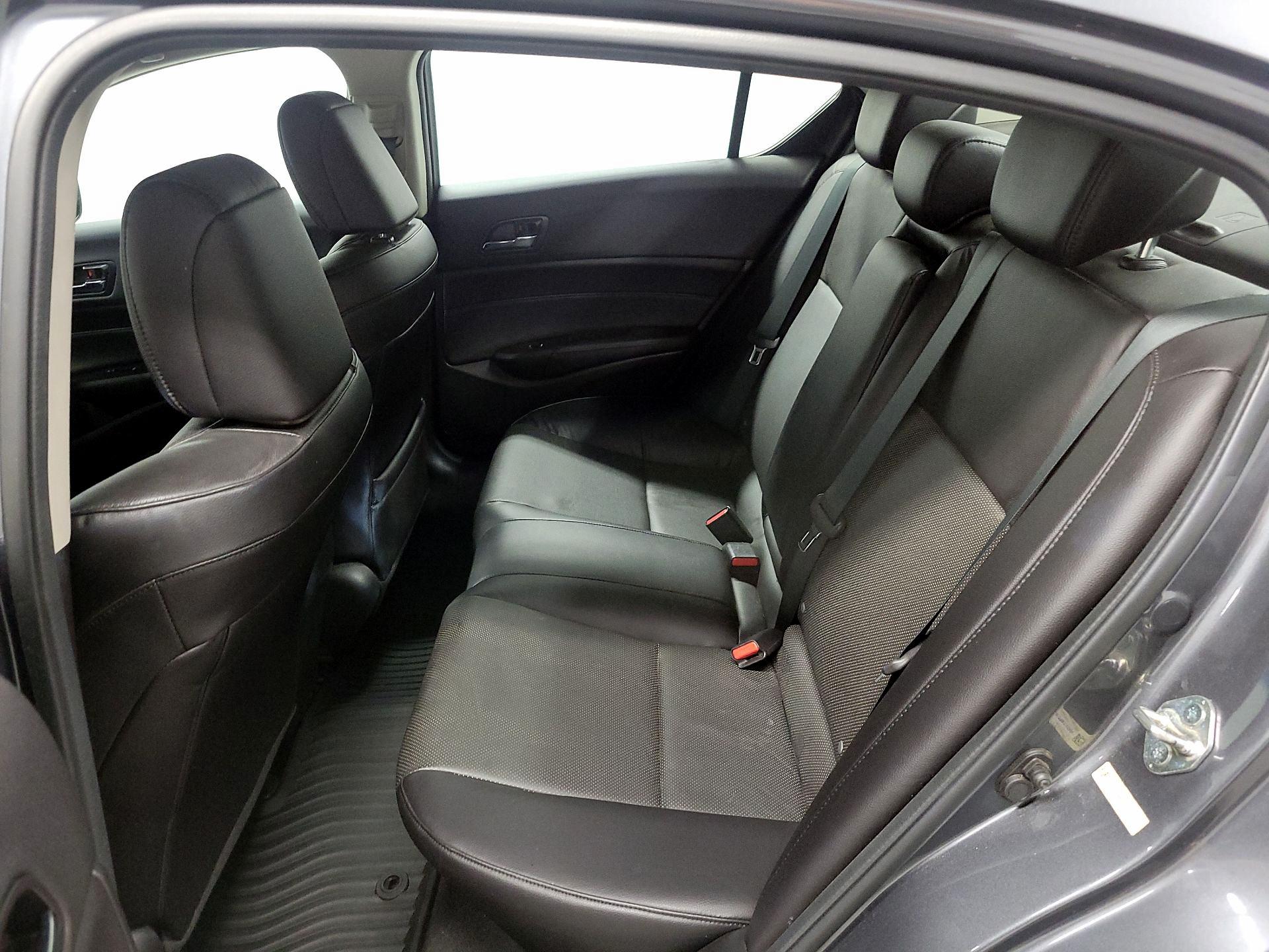Thumbnail: 2014 Acura ILX - 16
