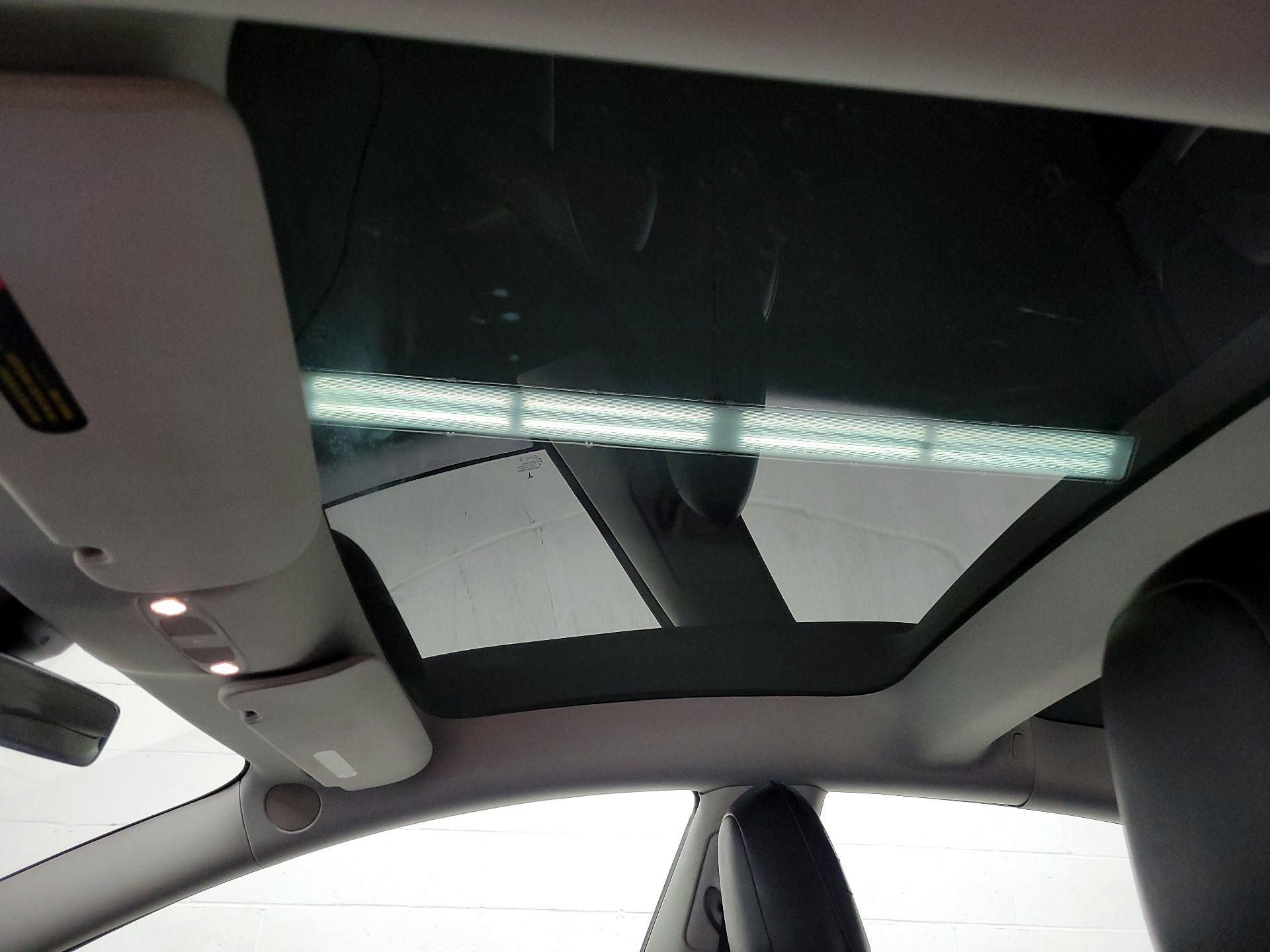 Thumbnail: 2021 Tesla Model 3 - 18
