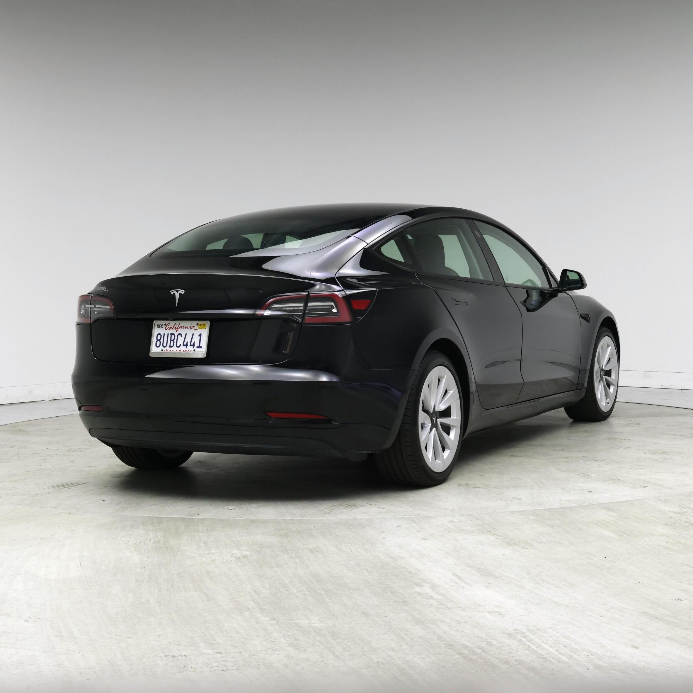 Thumbnail: 2021 Tesla Model 3 - 8