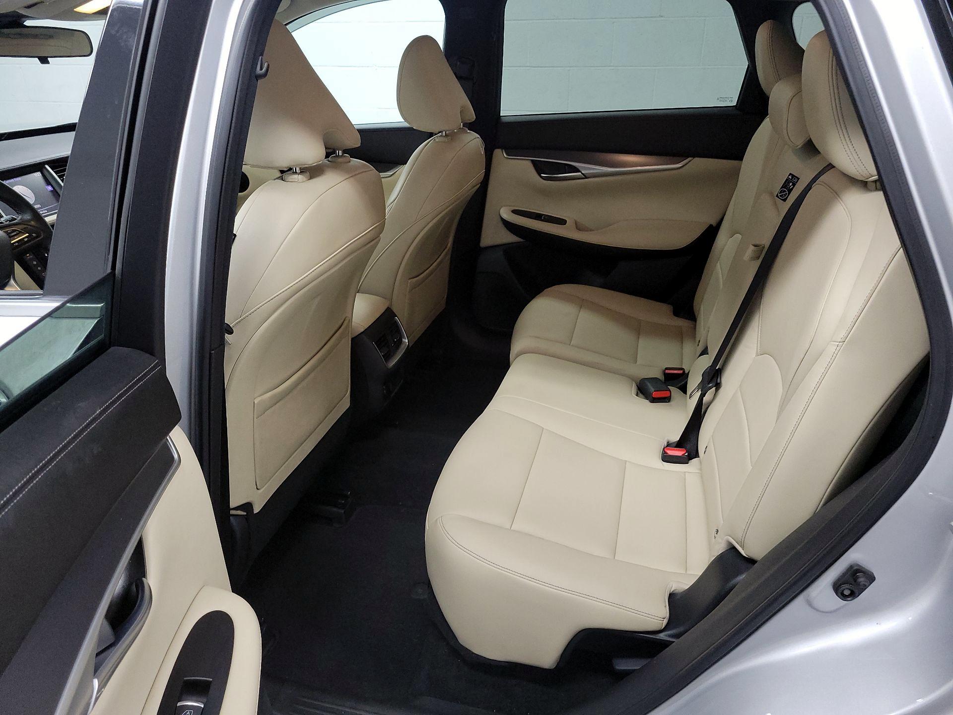 Thumbnail: 2019 INFINITI QX50 - 19