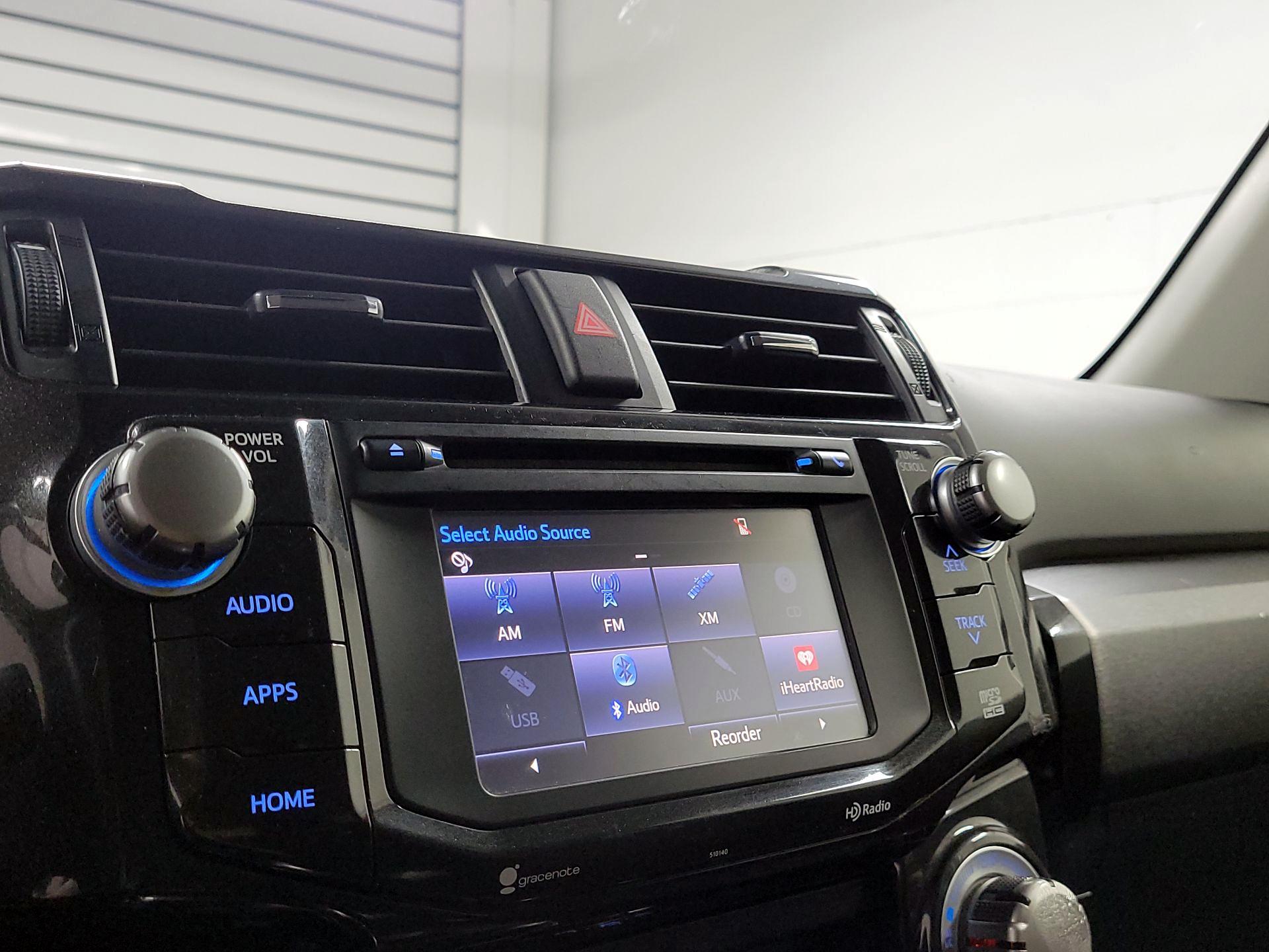 Thumbnail: 2016 Toyota 4Runner - 15