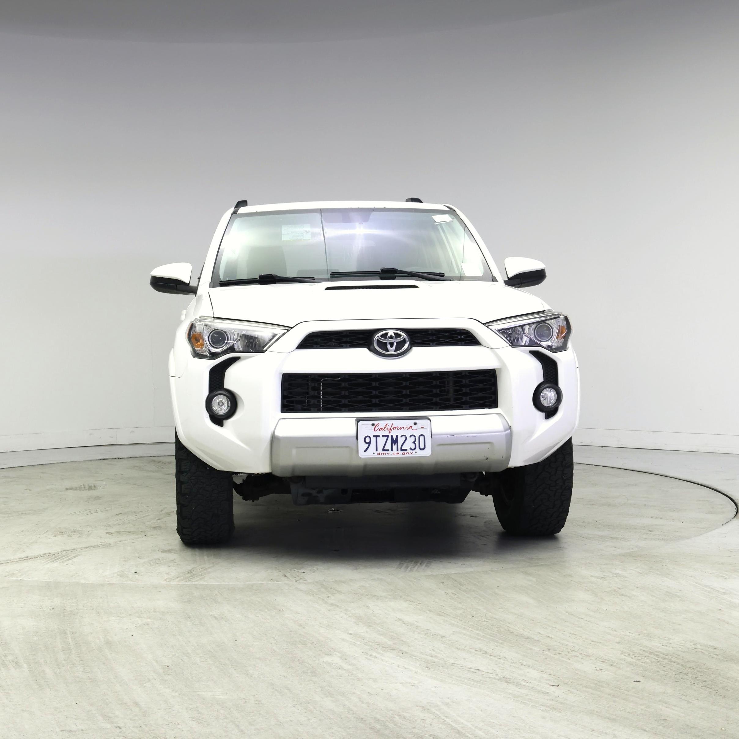Thumbnail: 2016 Toyota 4Runner - 5