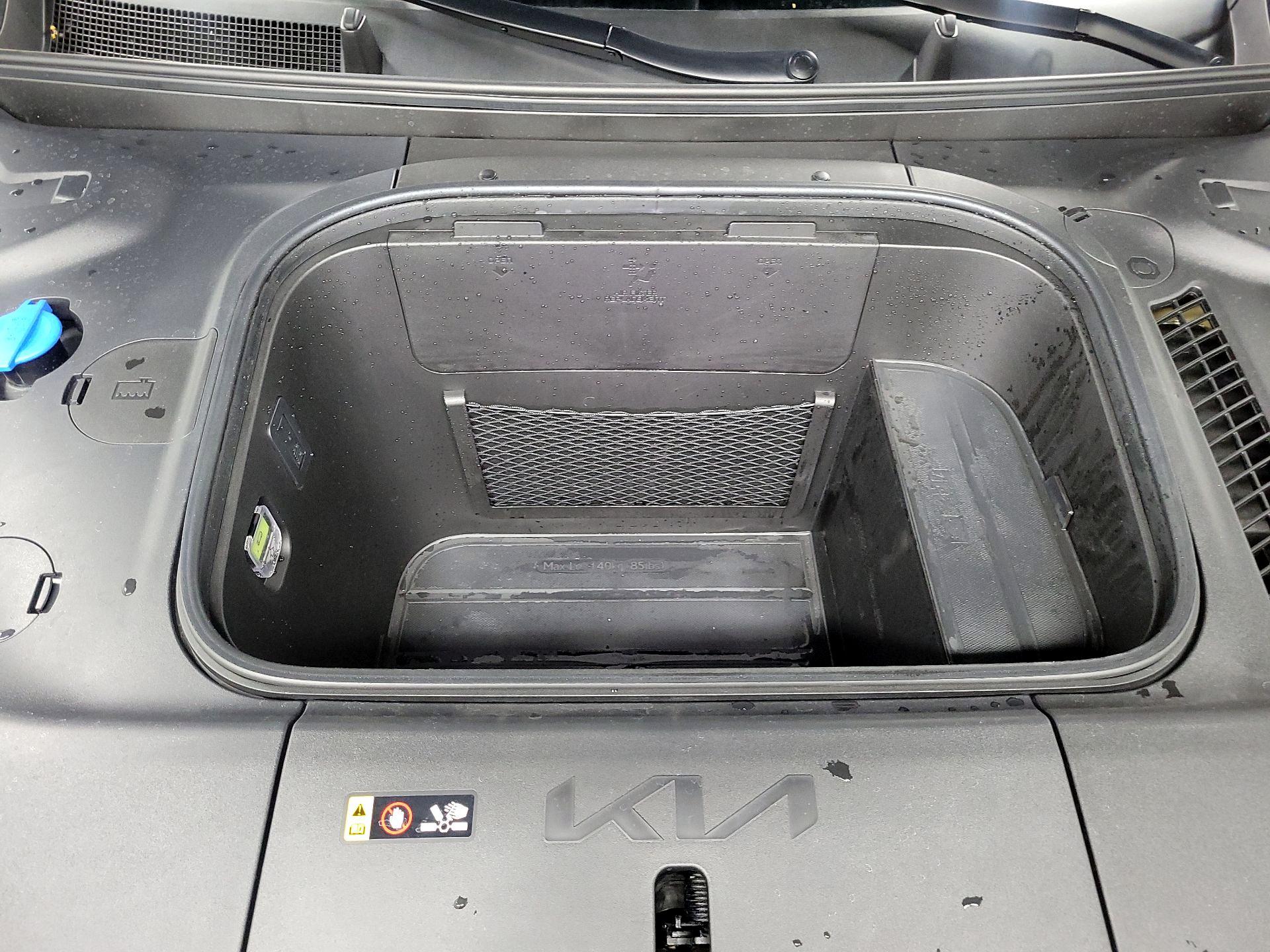 Thumbnail: 2024 Kia EV9 - 19