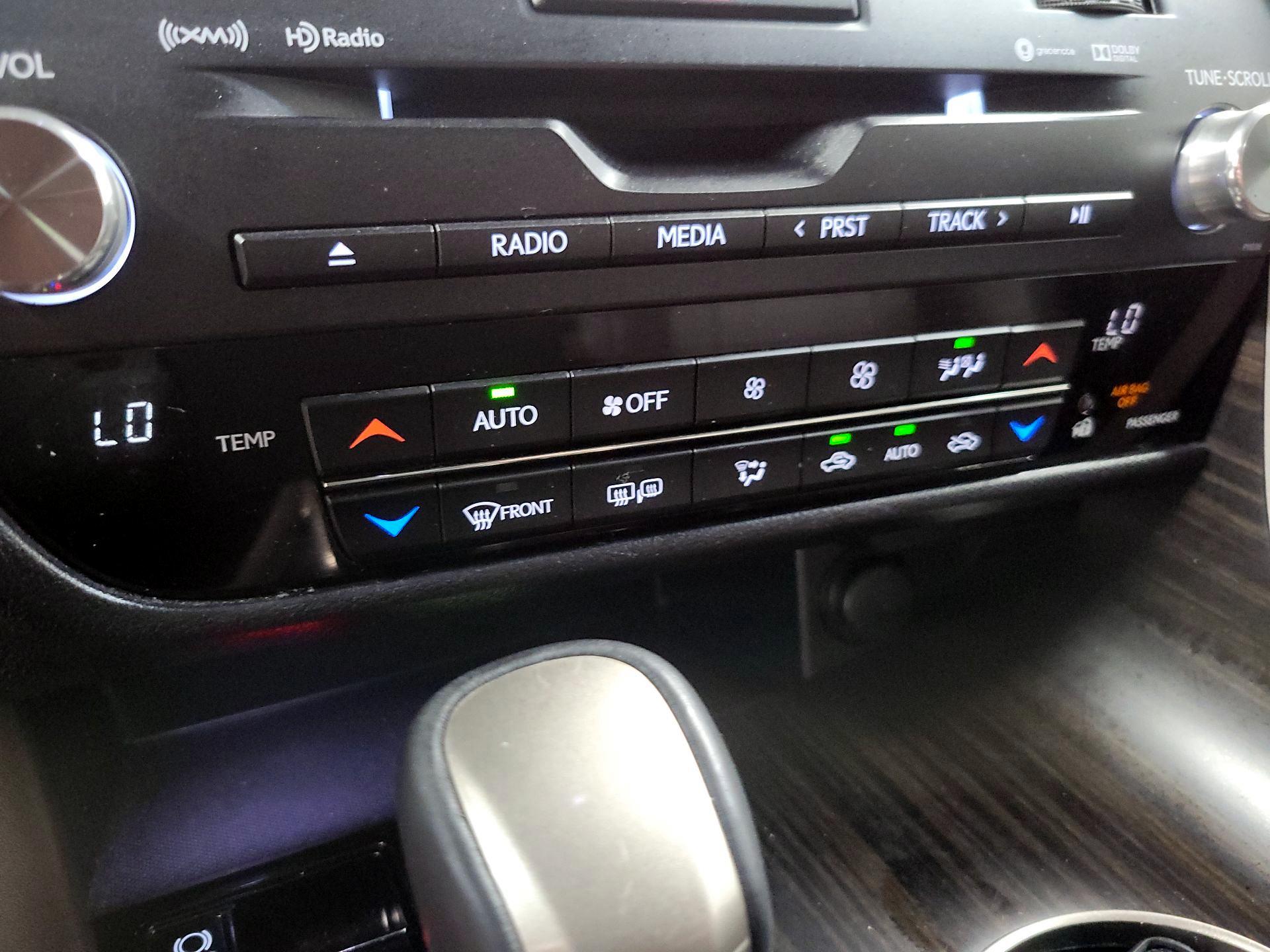Thumbnail: 2016 Lexus RX - 16