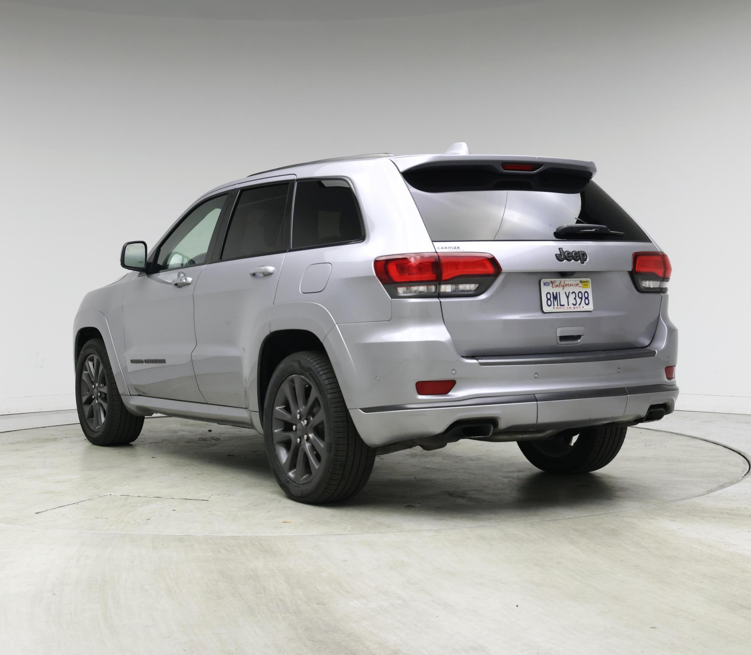 Thumbnail: 2018 Jeep Grand Cherokee - 2