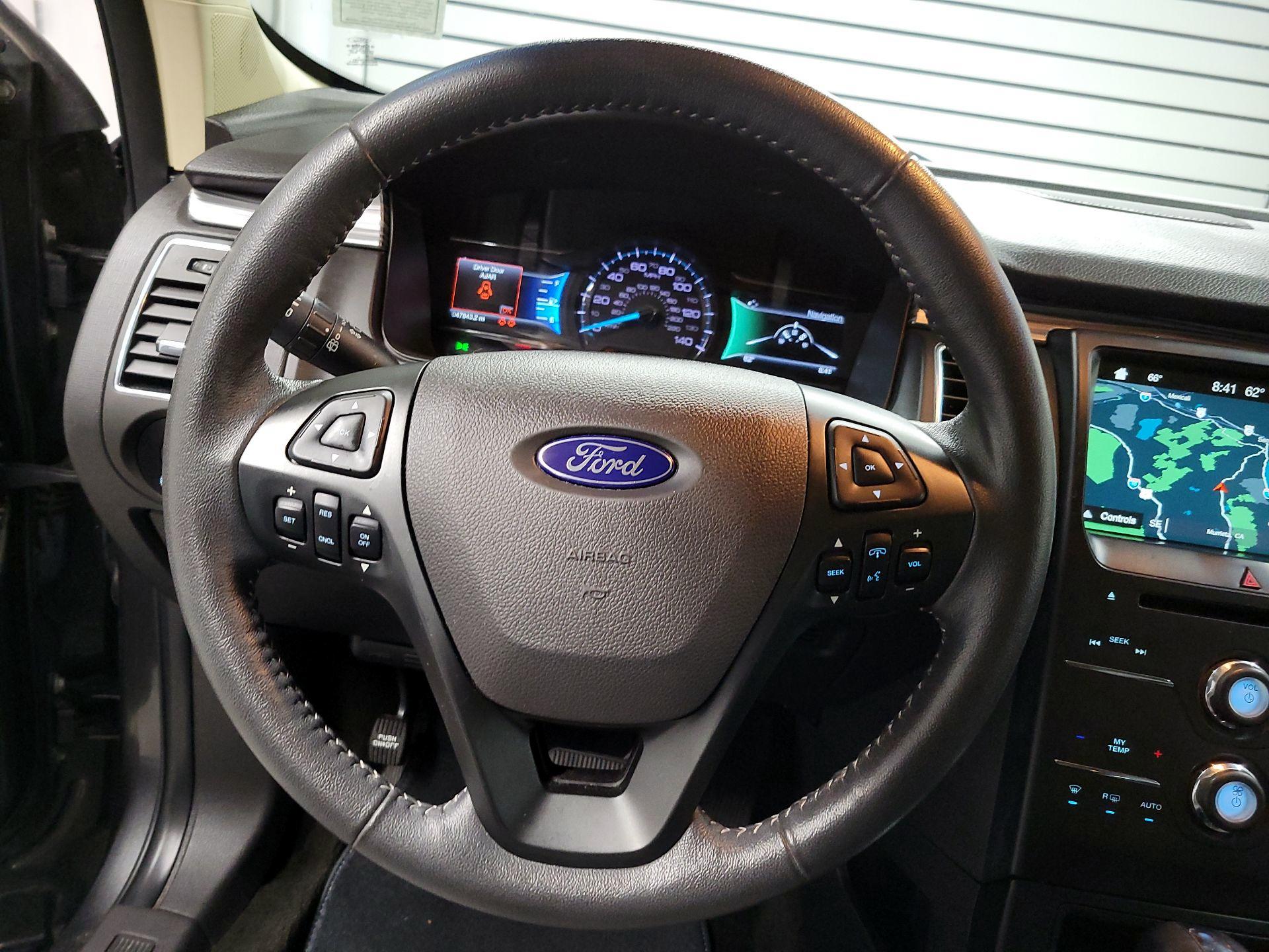 Thumbnail: 2018 Ford Flex - 10