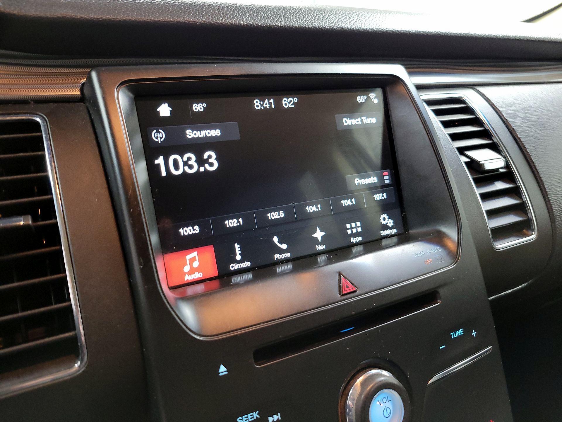 Thumbnail: 2018 Ford Flex - 16