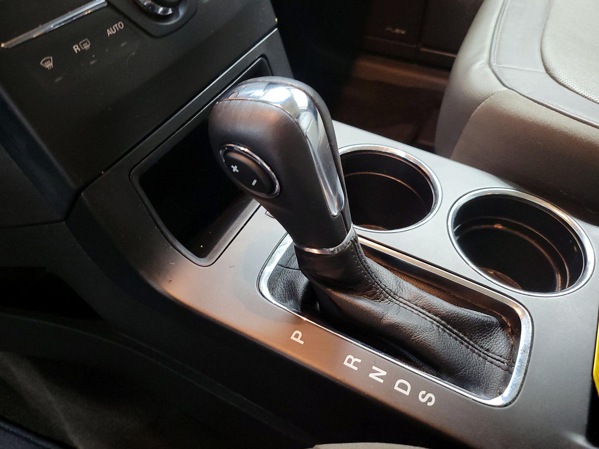 Thumbnail: 2018 Ford Flex - 18
