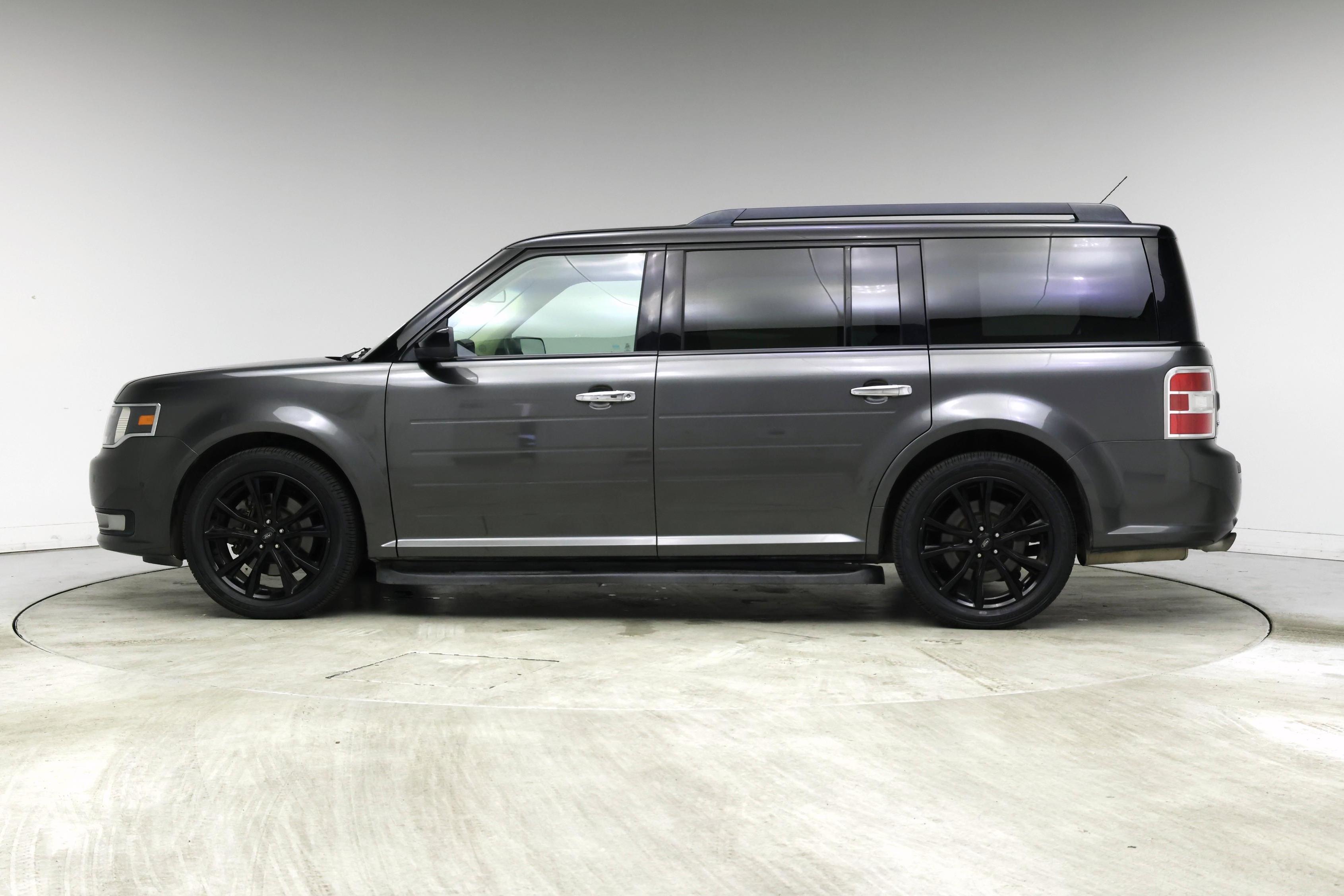 Thumbnail: 2018 Ford Flex - 3