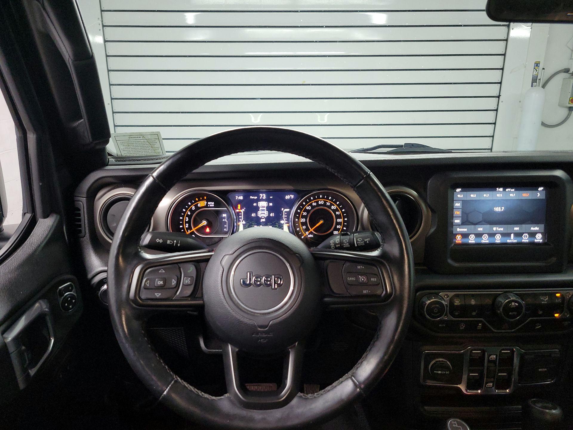 Thumbnail: 2020 Jeep Wrangler - 10