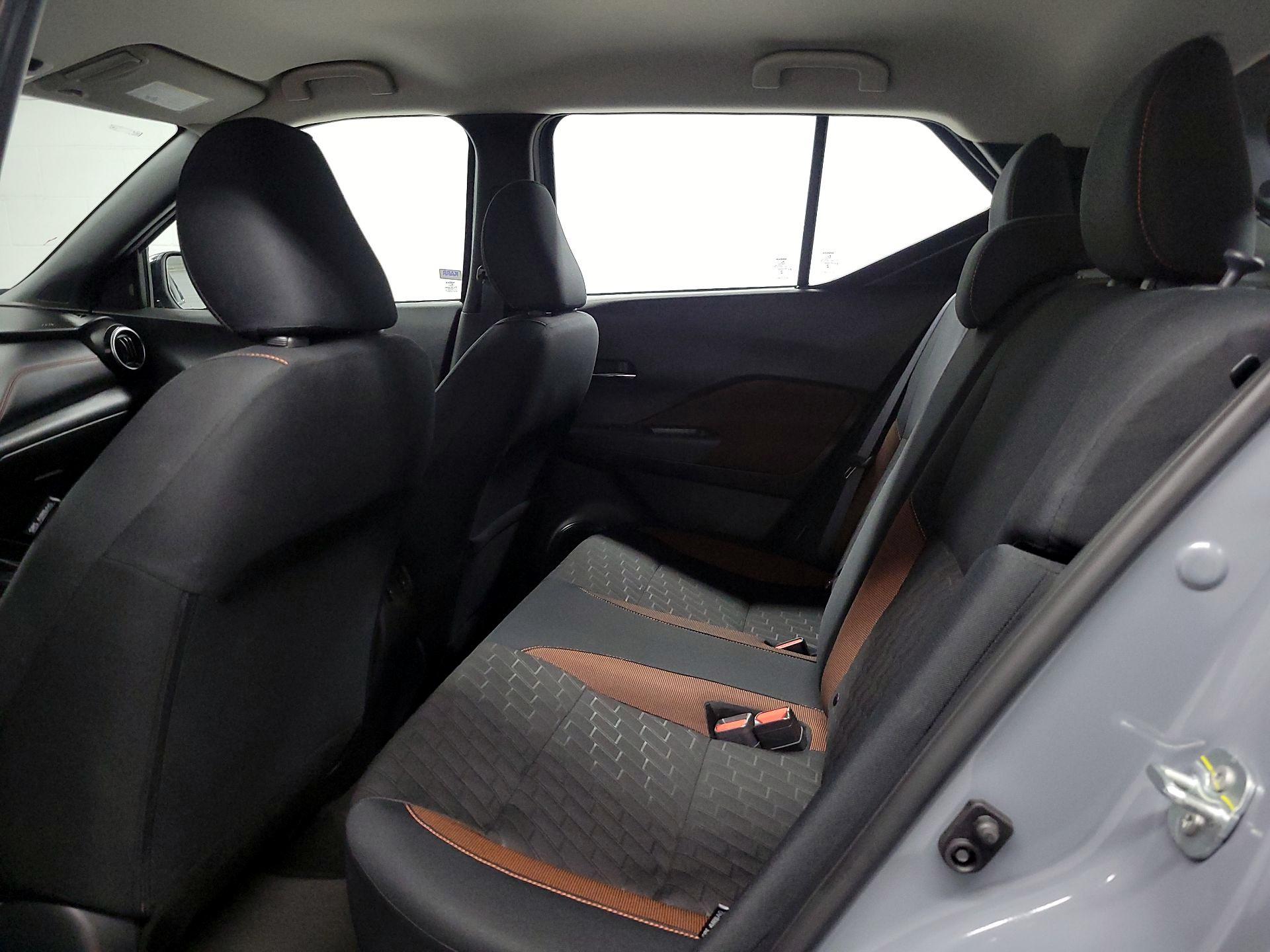 Thumbnail: 2023 Nissan Kicks - 17