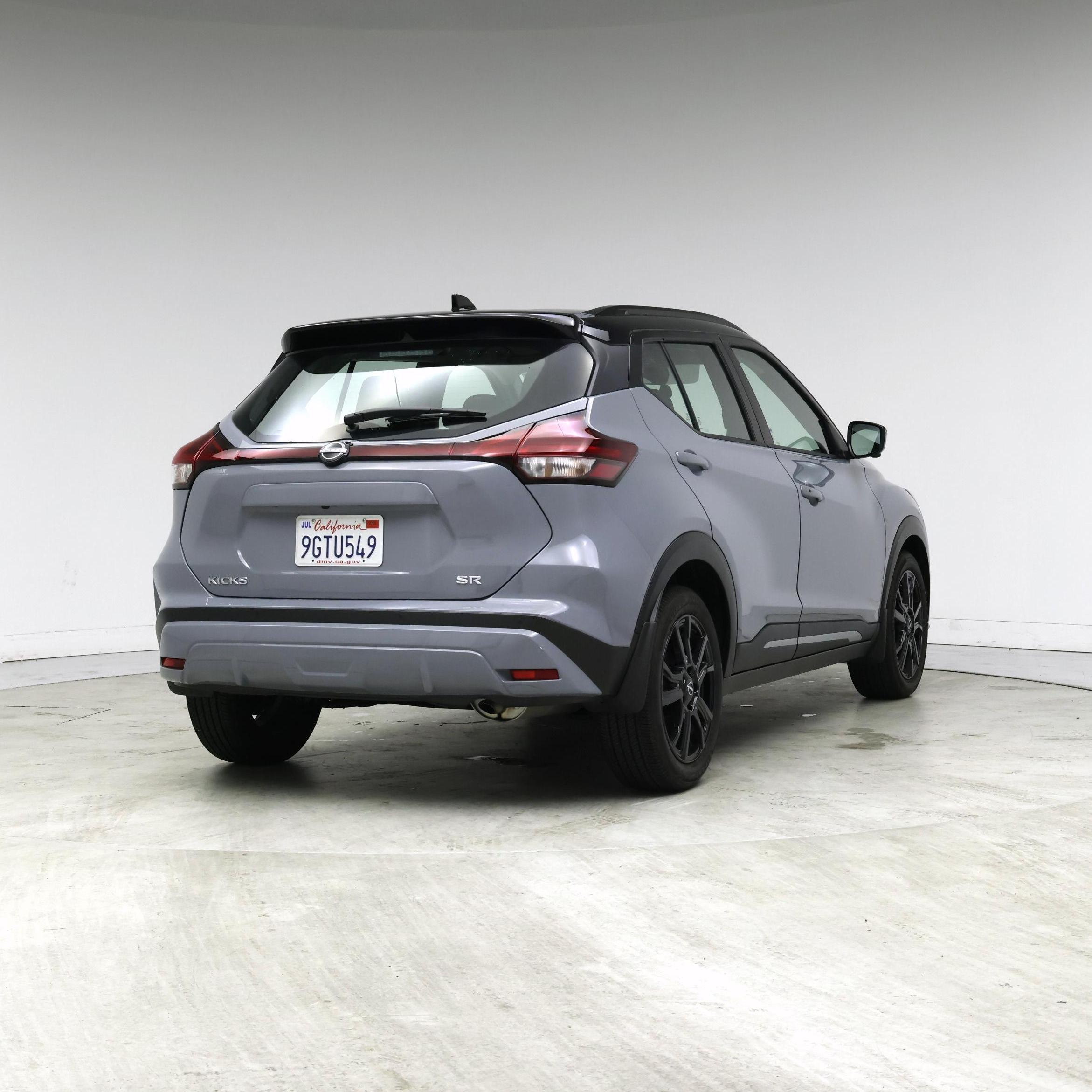 Thumbnail: 2023 Nissan Kicks - 8