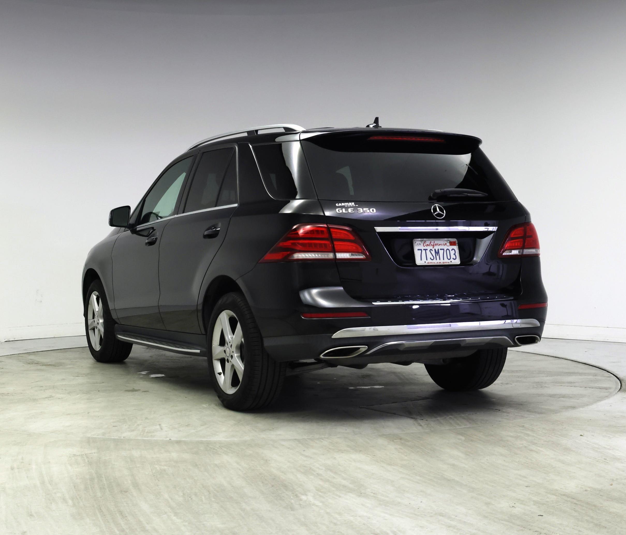 Thumbnail: 2016 Mercedes-Benz GLE - 2