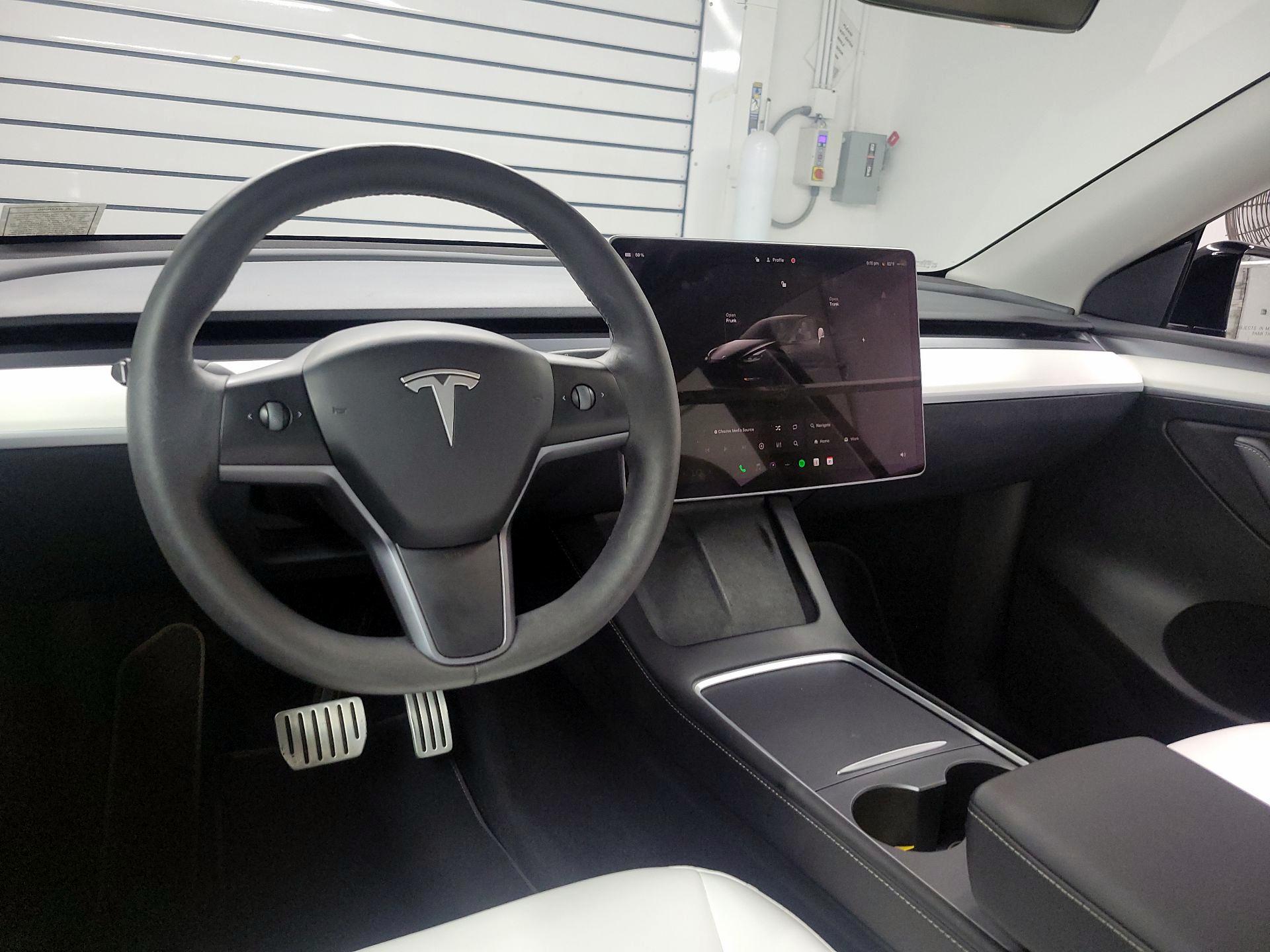 Thumbnail: 2023 Tesla Model Y - 9