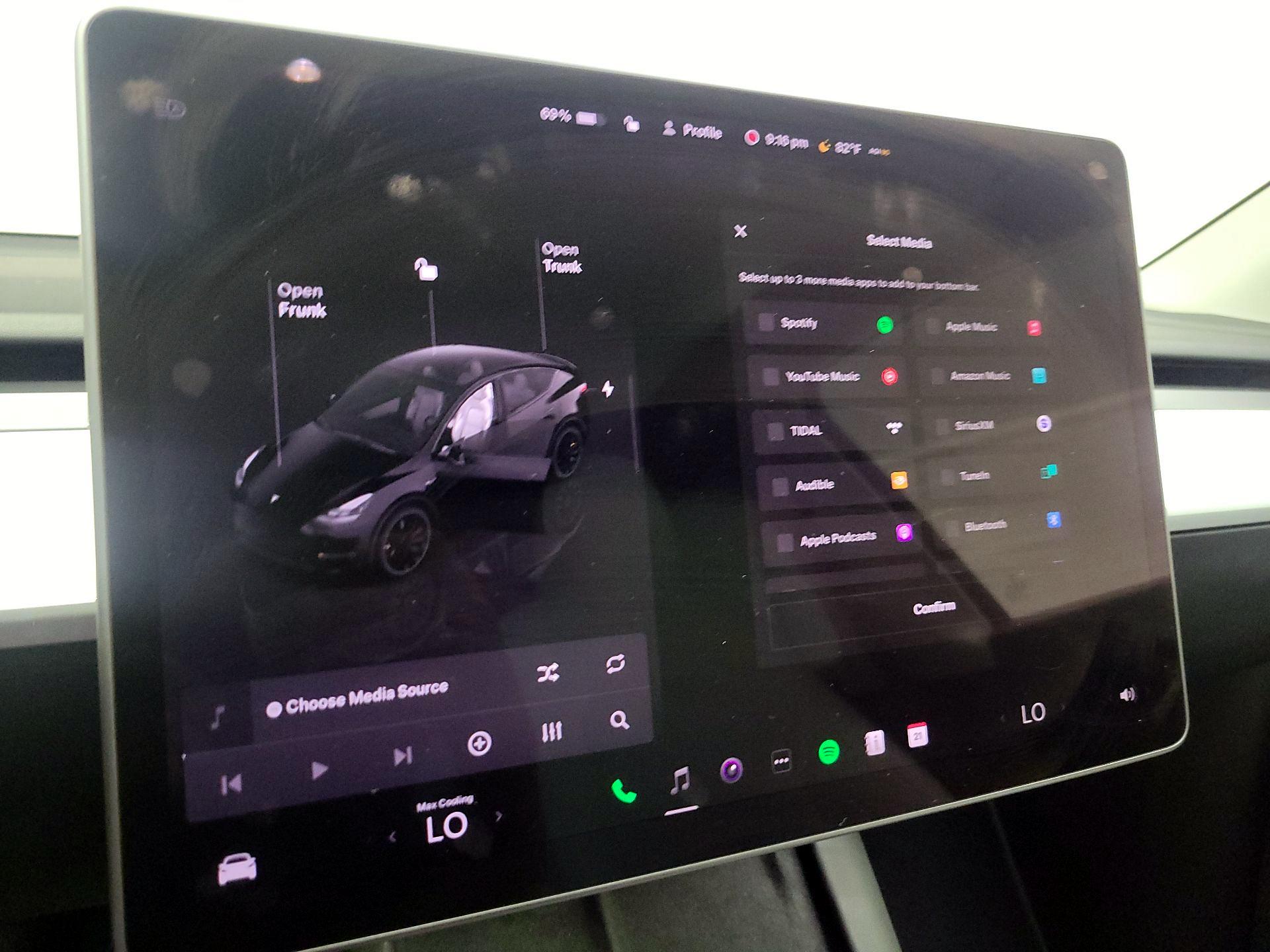 Thumbnail: 2023 Tesla Model Y - 13