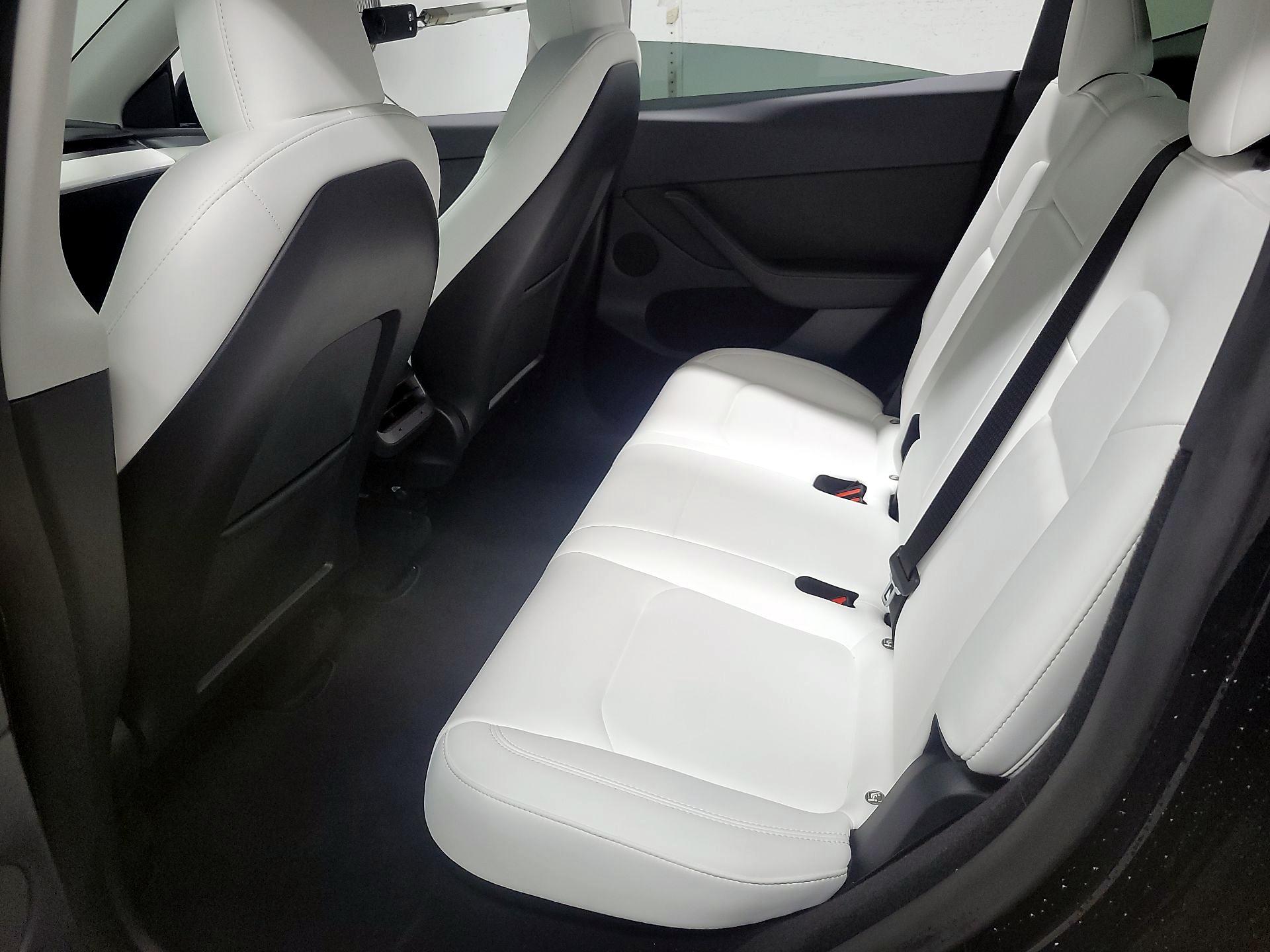 Thumbnail: 2023 Tesla Model Y - 17