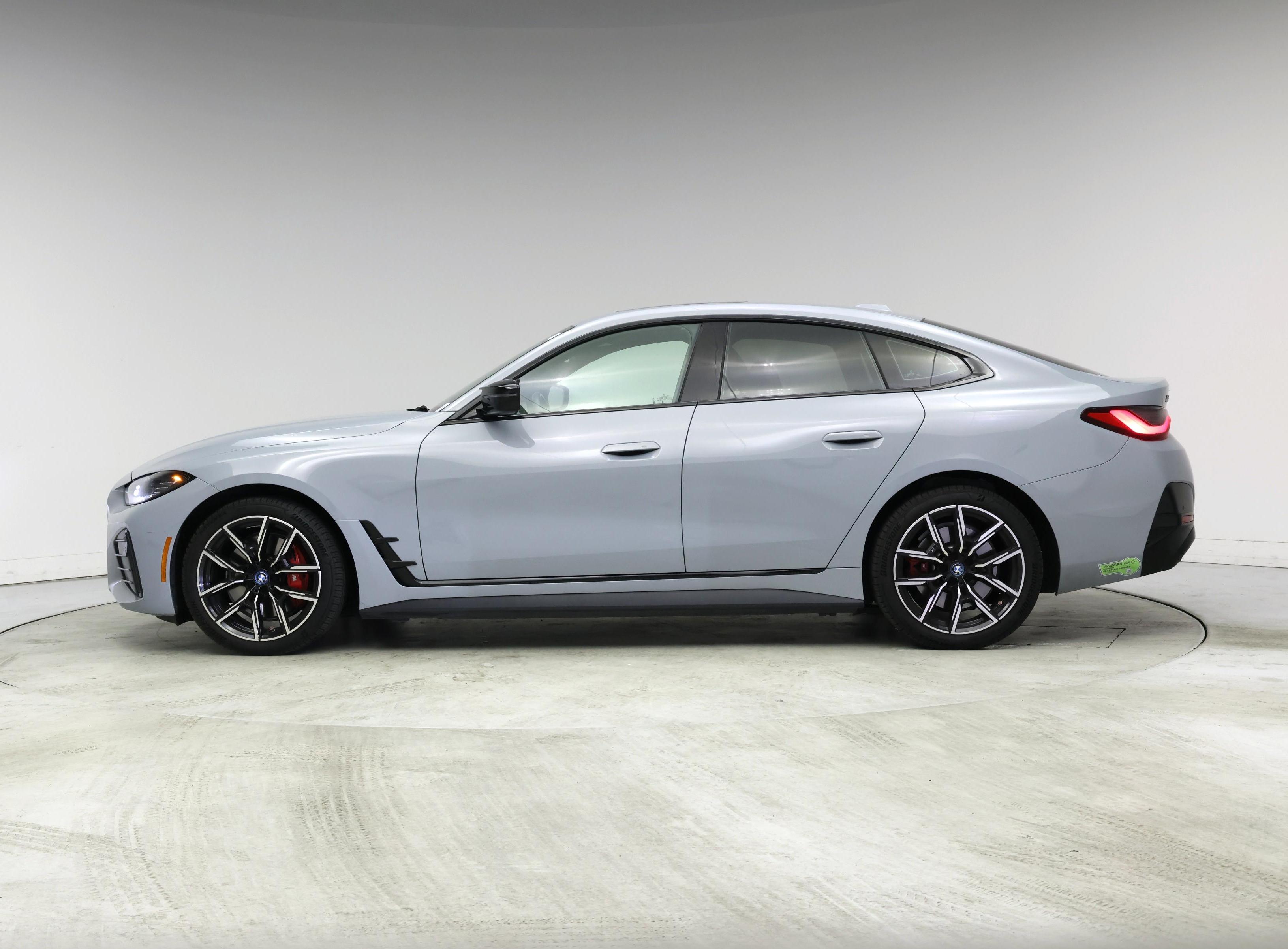 Thumbnail: 2023 BMW i4 - 3